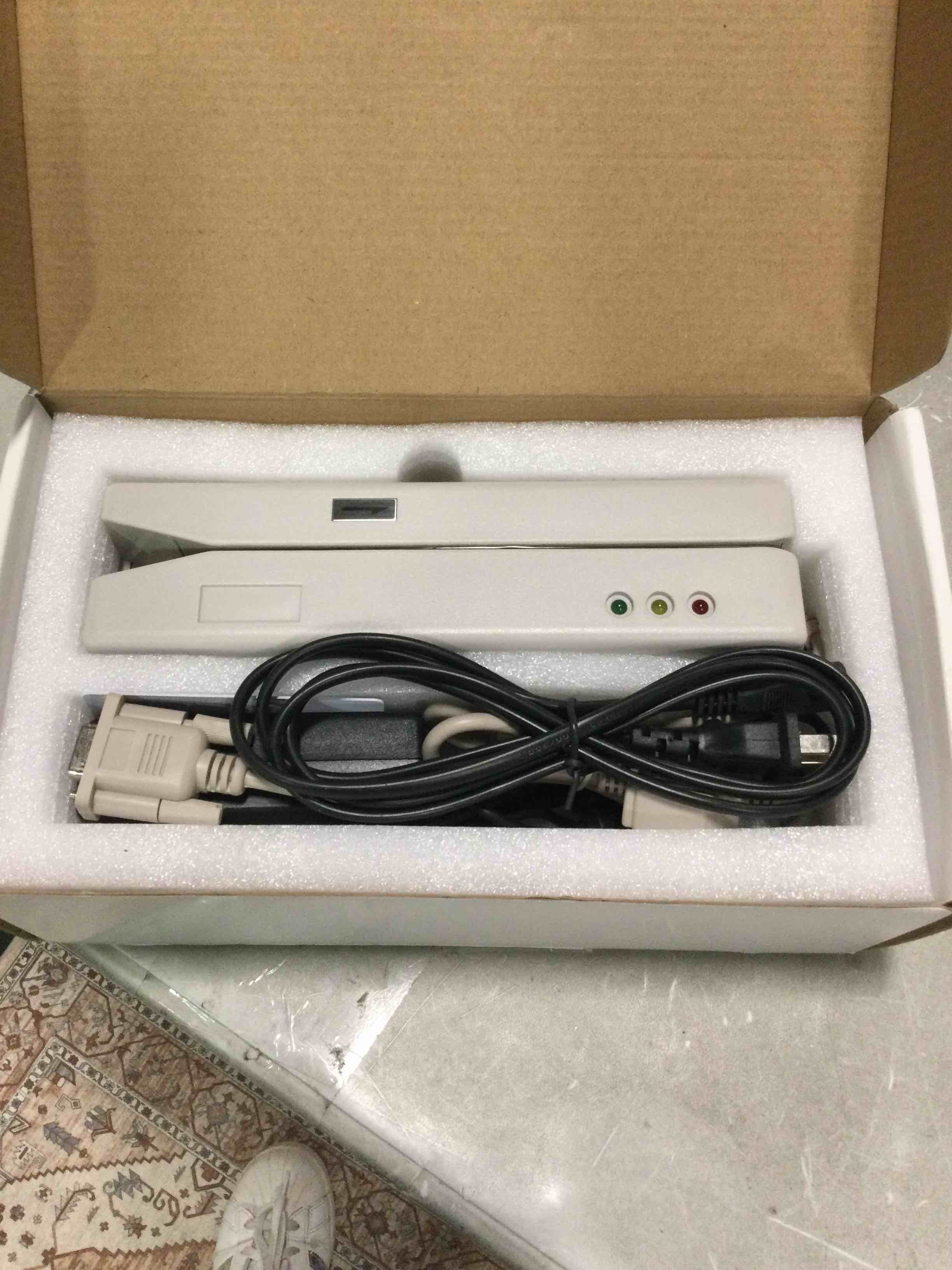 https://s3.amazonaws.com/lotting-images-prod/bidfta/GRN6239824_1715014208844.jpeg
