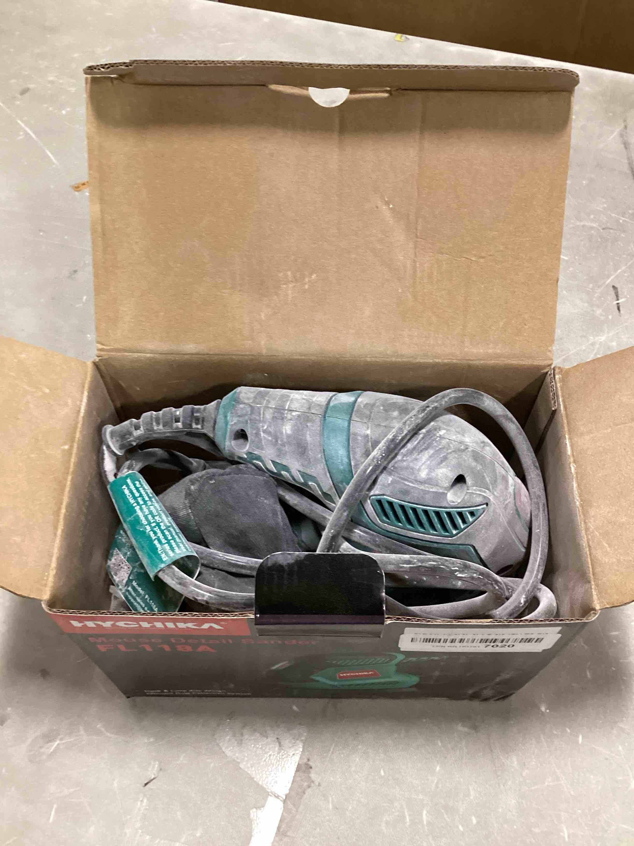 https://s3.amazonaws.com/lotting-images-prod/bidfta/GRN6239962_1715085901095.jpeg