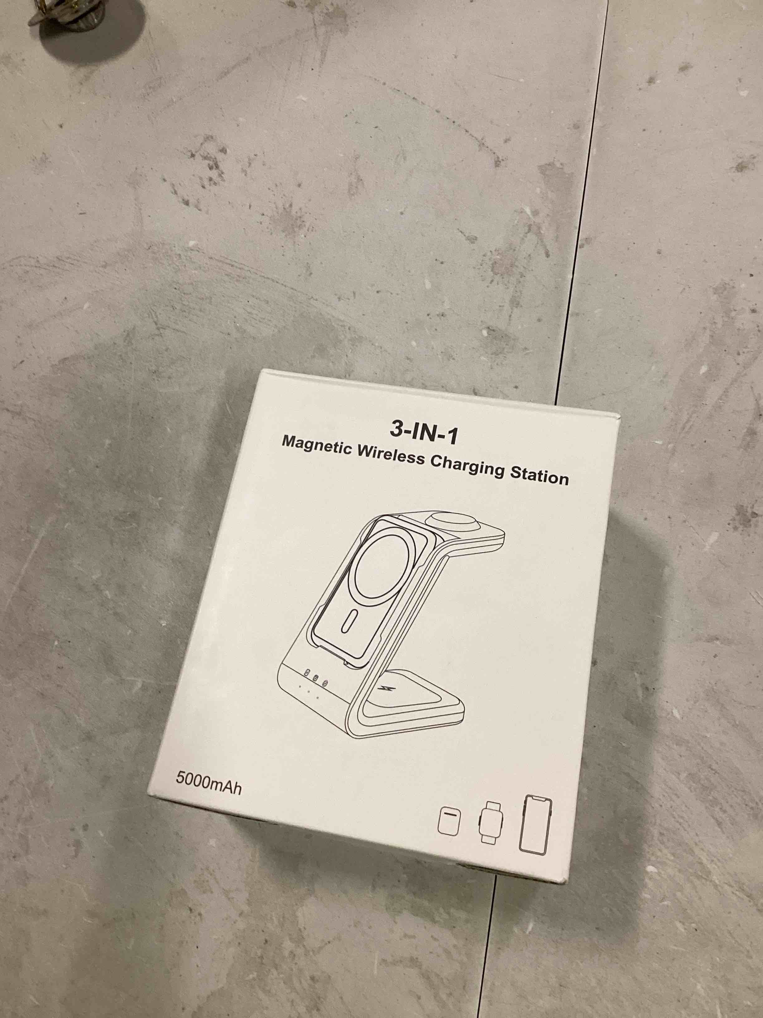 https://s3.amazonaws.com/lotting-images-prod/bidfta/GRN6240145_1715106993386.jpeg