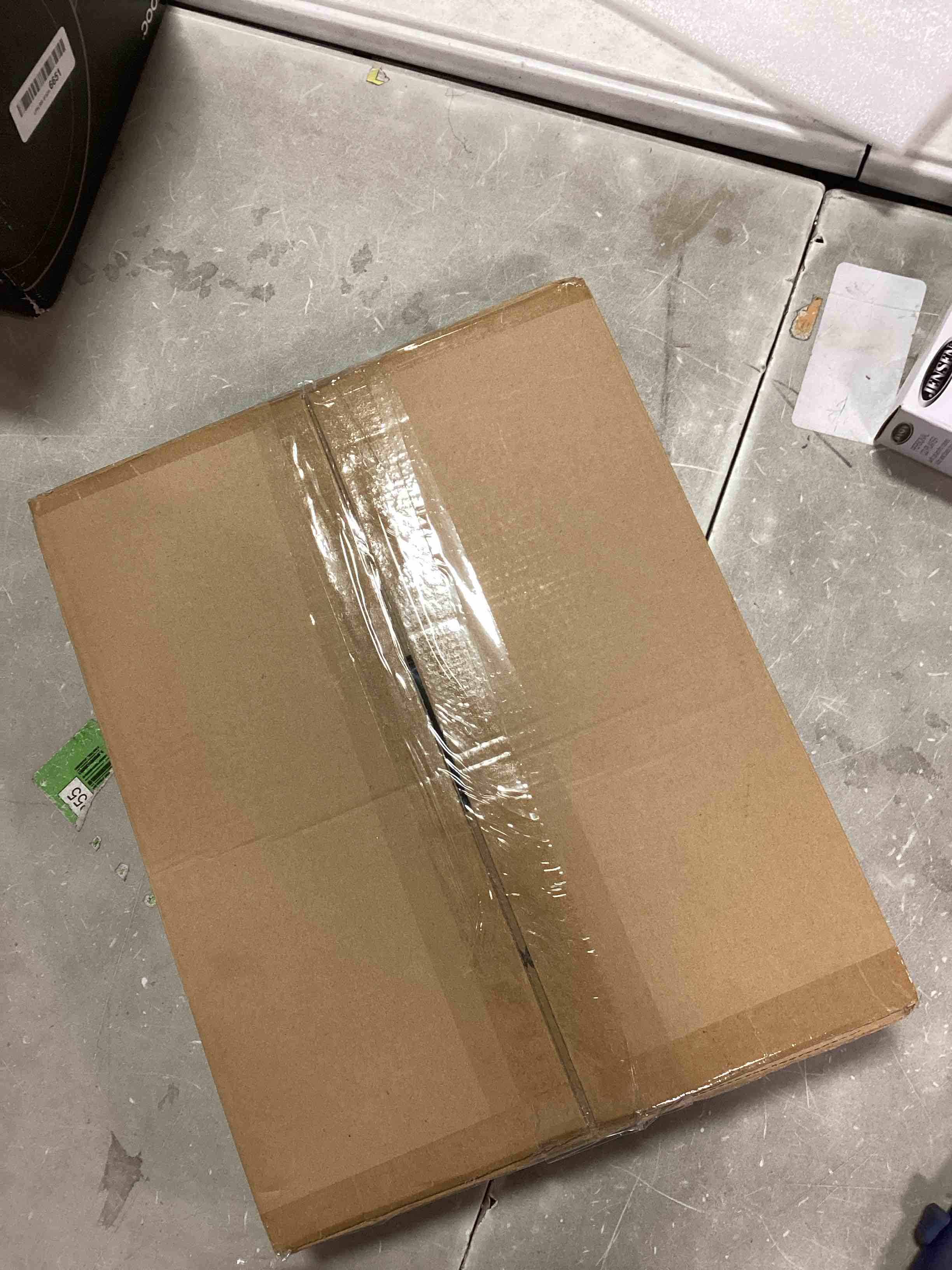 https://s3.amazonaws.com/lotting-images-prod/bidfta/GRN6241097_1713792802402.jpeg
