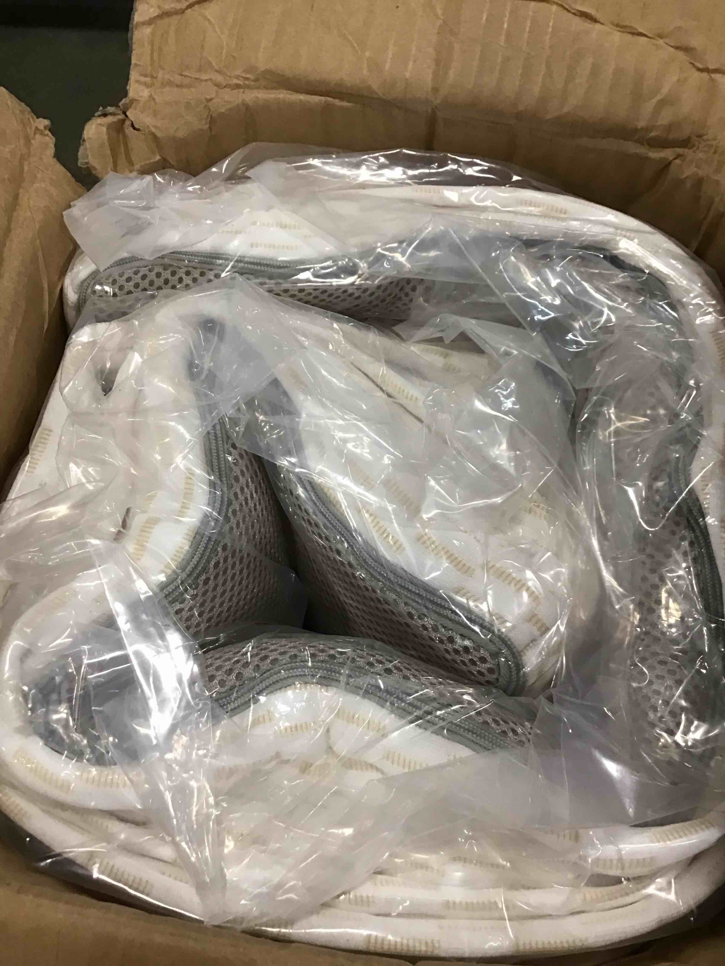 https://s3.amazonaws.com/lotting-images-prod/bidfta/GRN6242260_1713280277993.jpeg