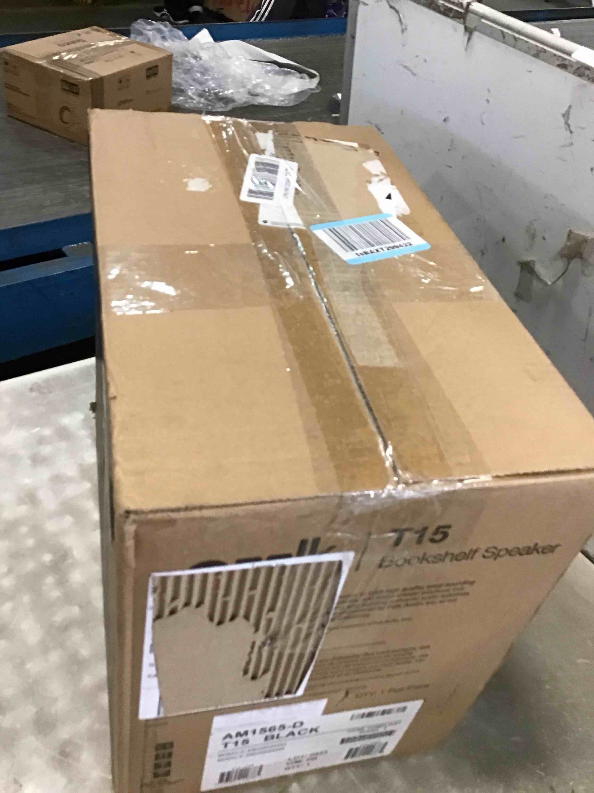 https://s3.amazonaws.com/lotting-images-prod/bidfta/GRN6242363_1713292857646.jpeg