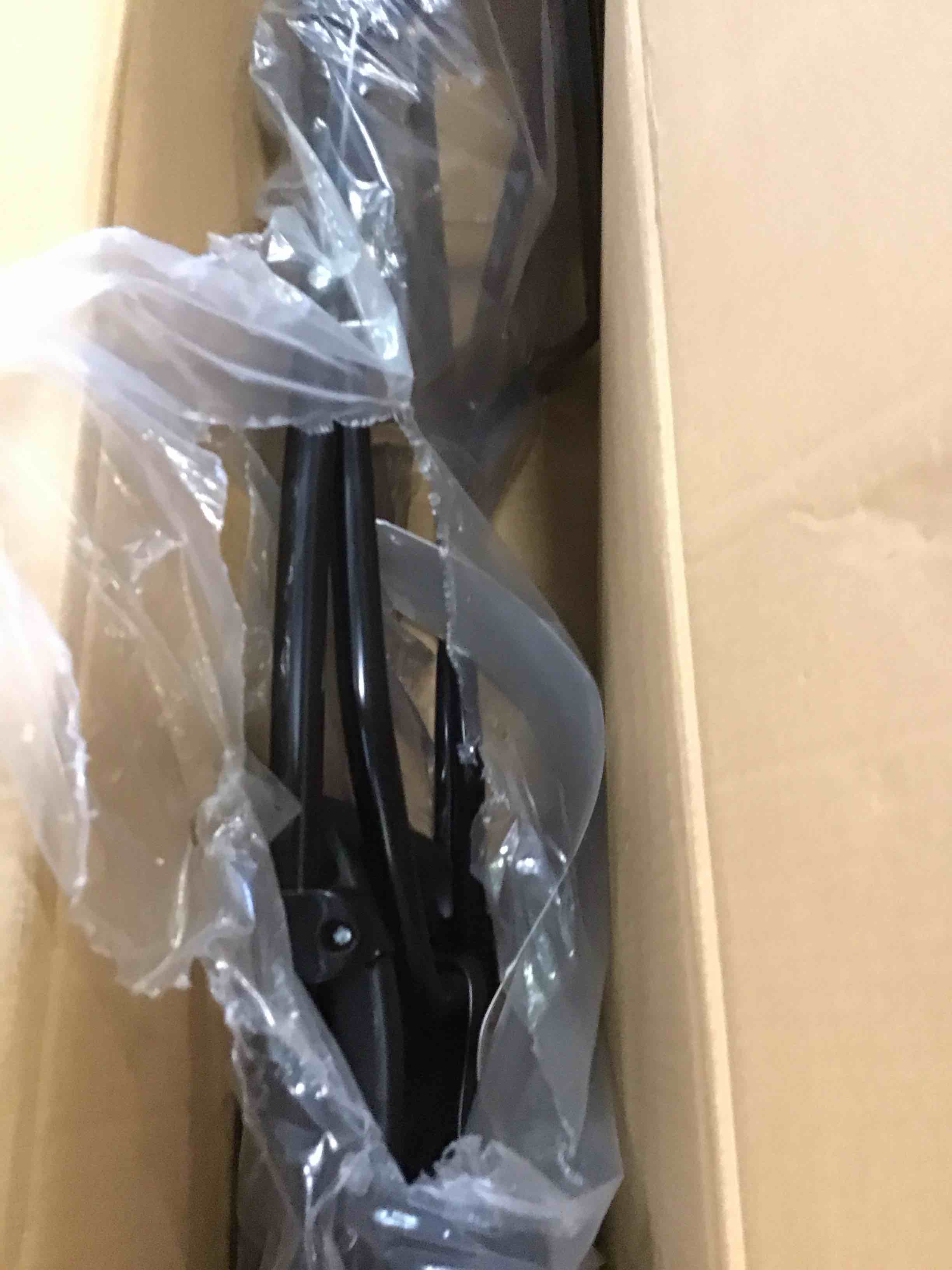 https://s3.amazonaws.com/lotting-images-prod/bidfta/GRN6242388_1713296612829.jpeg