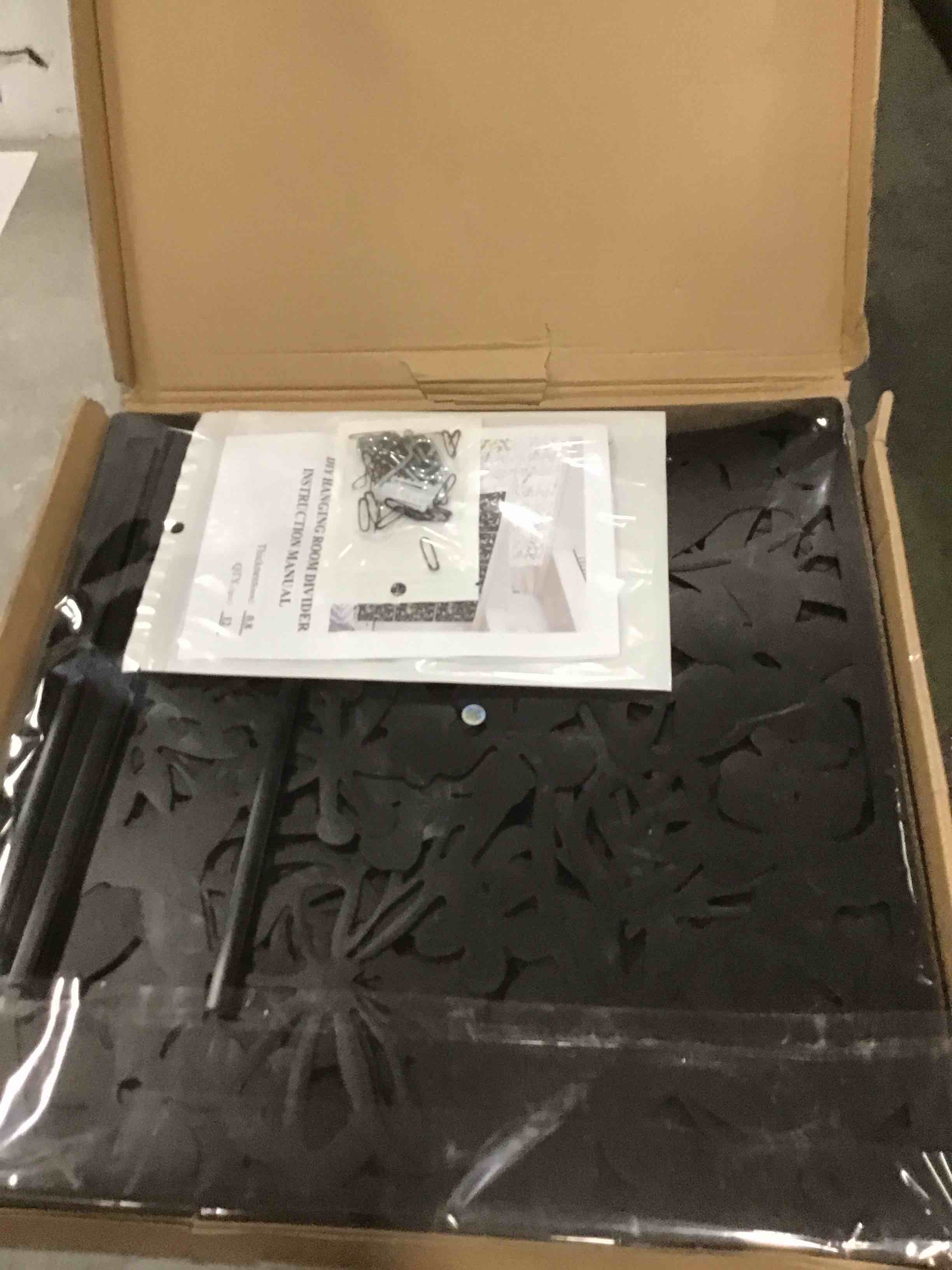 https://s3.amazonaws.com/lotting-images-prod/bidfta/GRN6242435_1713355393569.jpeg
