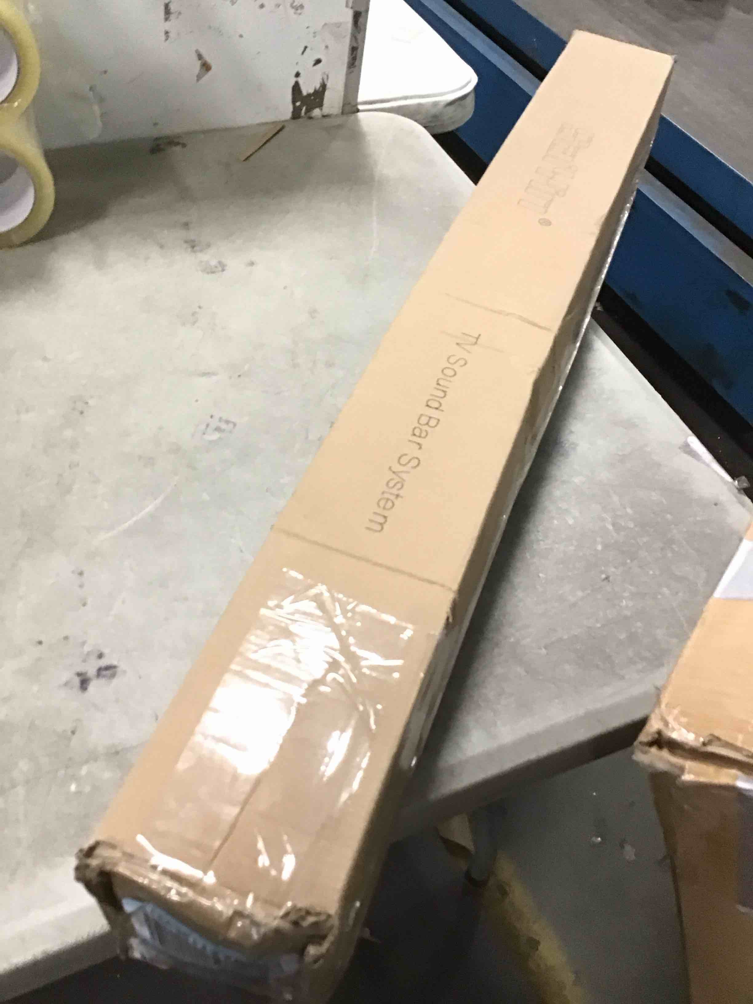 https://s3.amazonaws.com/lotting-images-prod/bidfta/GRN6242932_1713532663002.jpeg