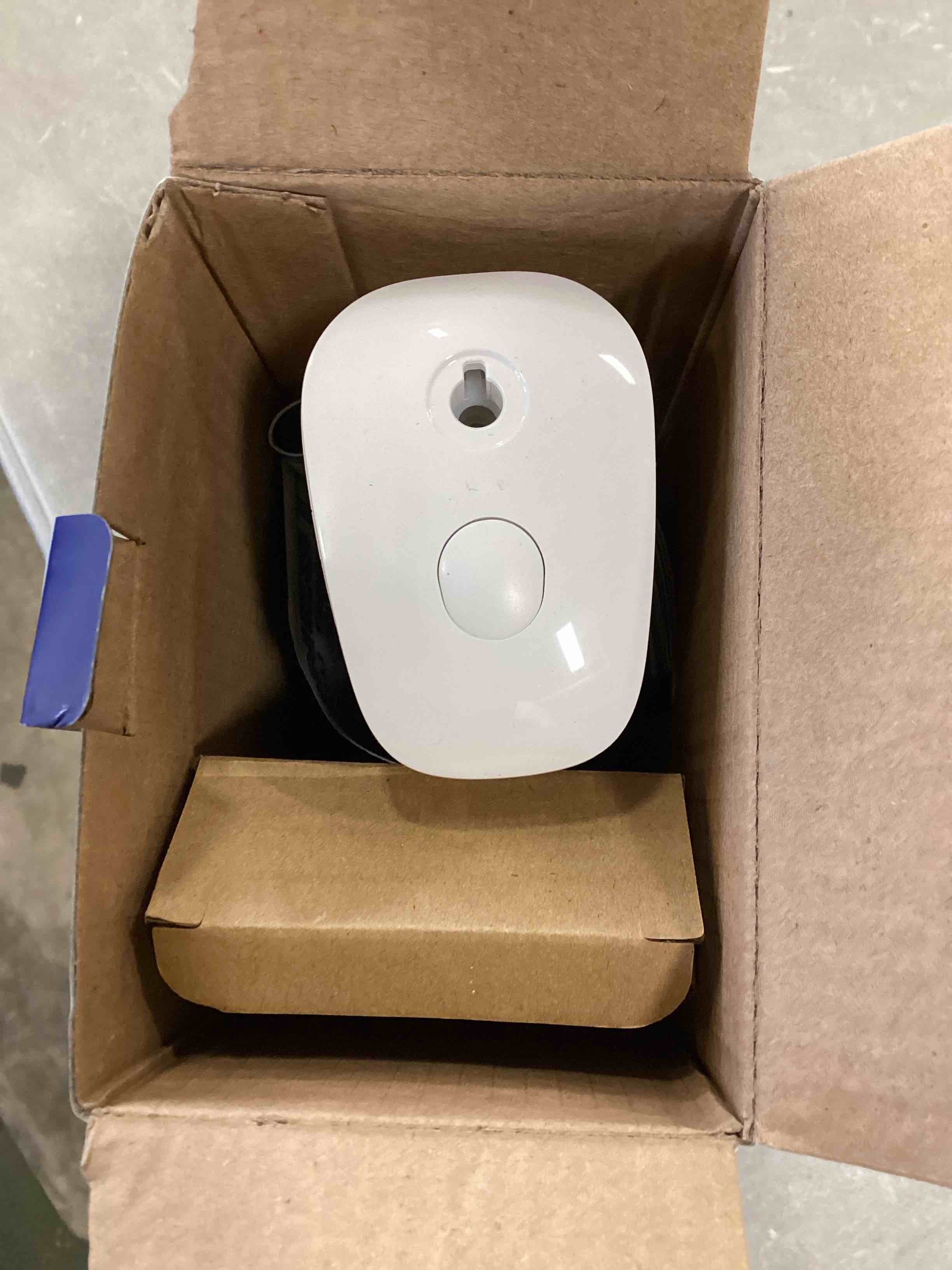 https://s3.amazonaws.com/lotting-images-prod/bidfta/GRN6244785_1714133715837.jpeg