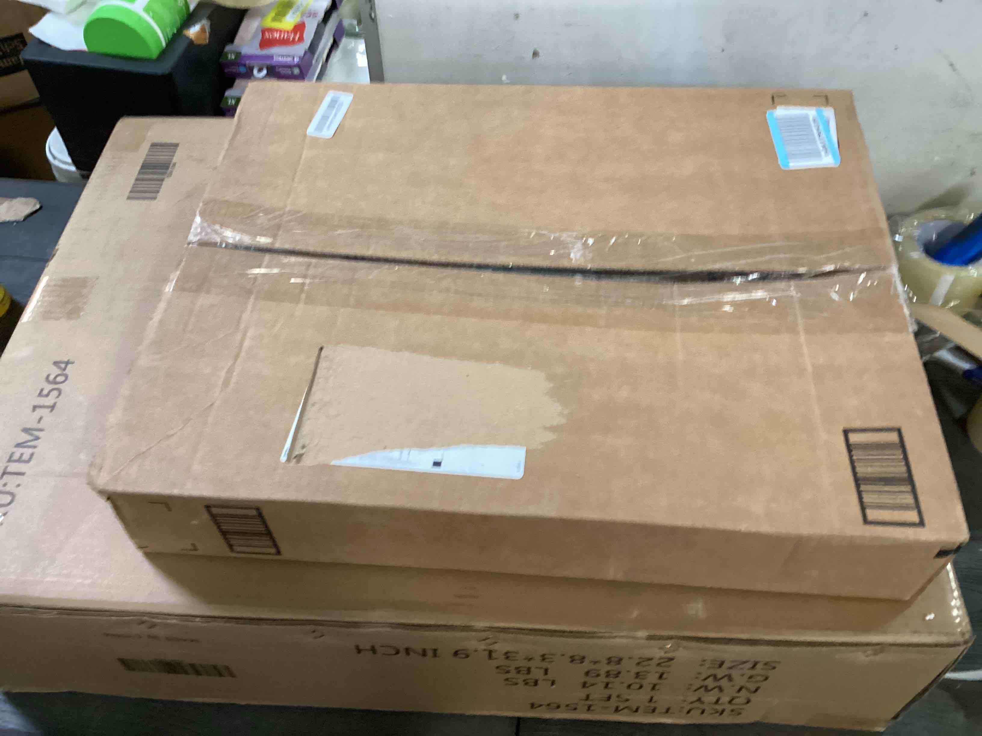 https://s3.amazonaws.com/lotting-images-prod/bidfta/GRN6245127_1713899594865.jpeg