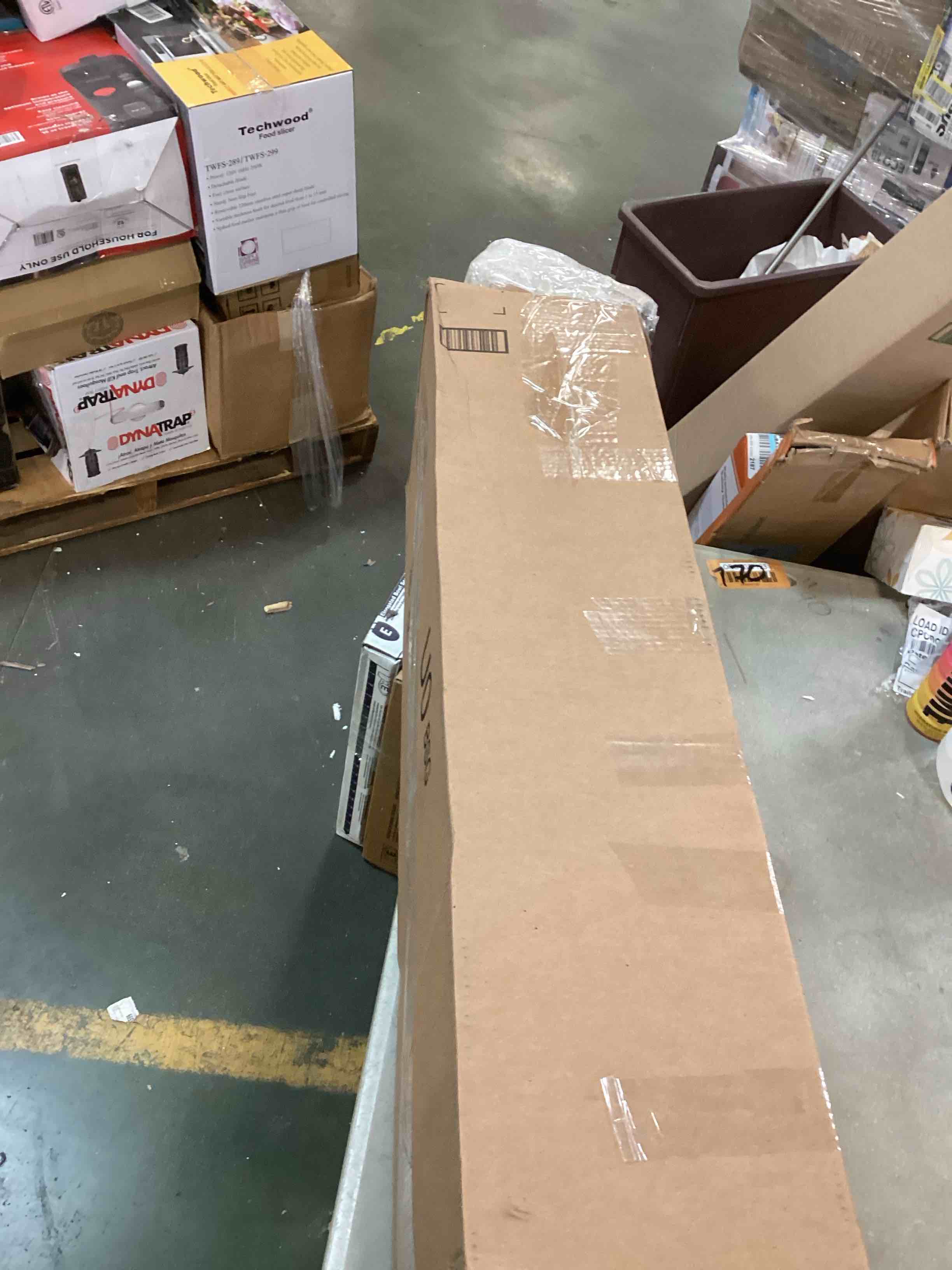 https://s3.amazonaws.com/lotting-images-prod/bidfta/GRN6245532_1714062802253.jpeg