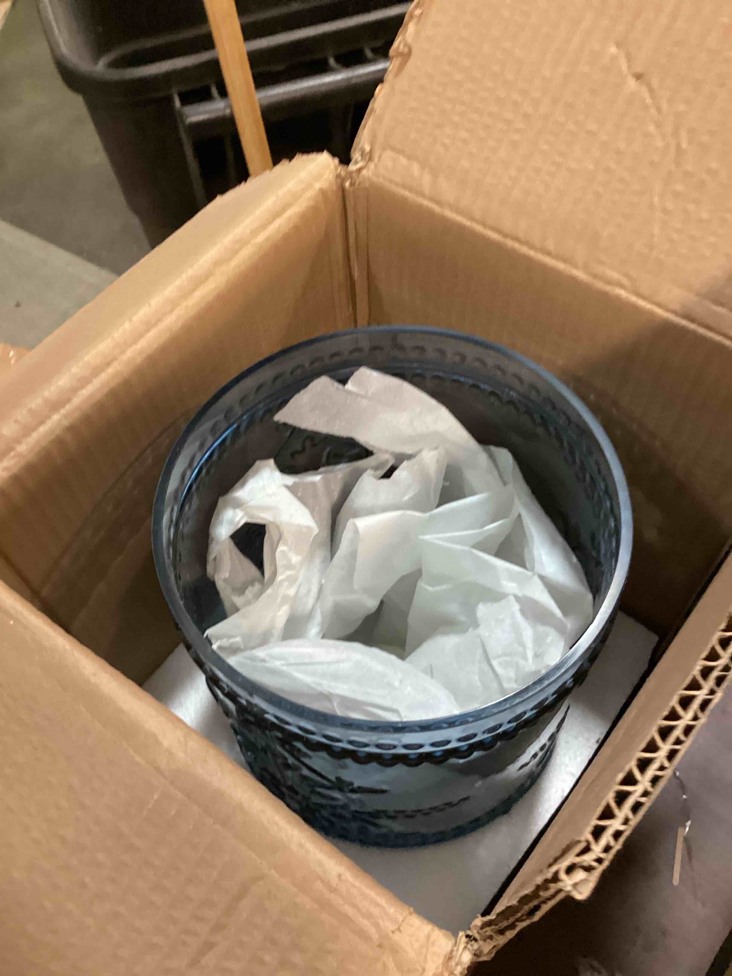 https://s3.amazonaws.com/lotting-images-prod/bidfta/GRN6245901_1714389739887.jpeg