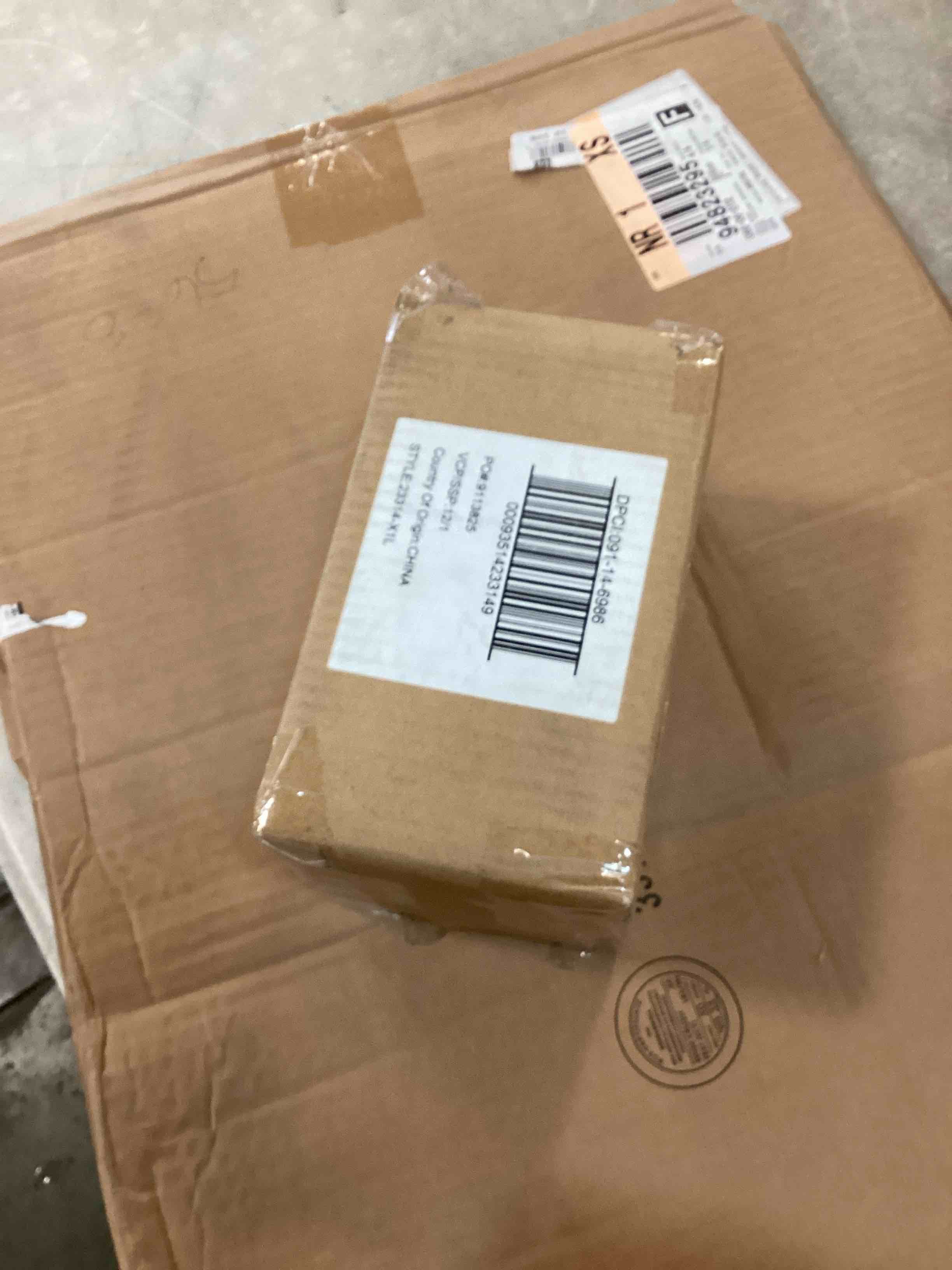 https://s3.amazonaws.com/lotting-images-prod/bidfta/GRN6246300_1714506577799.jpeg