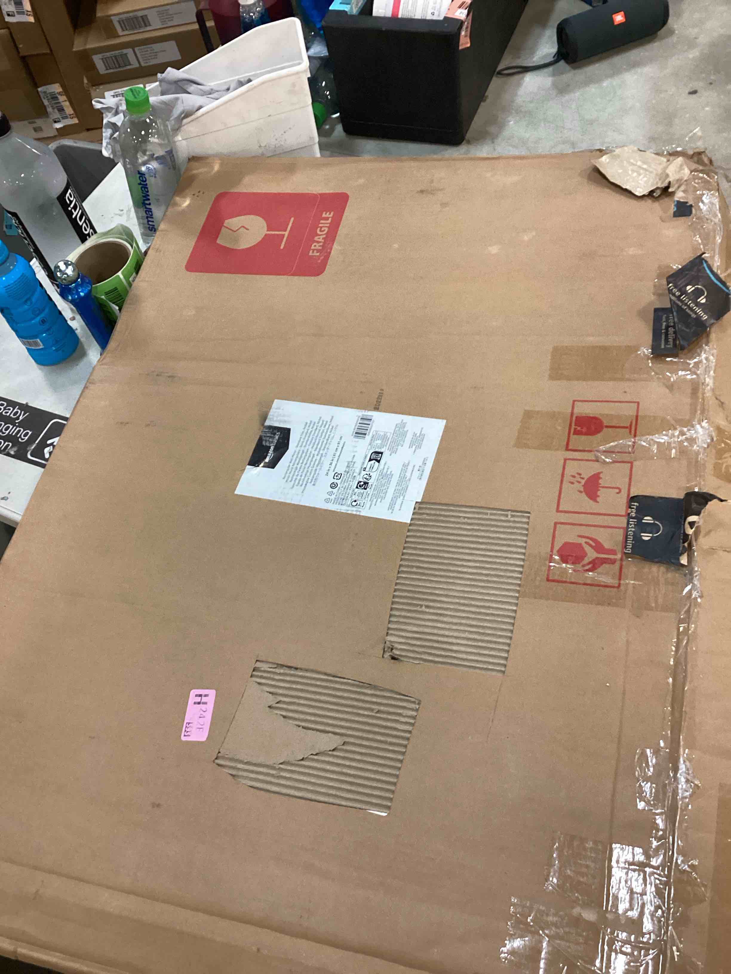 https://s3.amazonaws.com/lotting-images-prod/bidfta/GRN6246321_1714562022292.jpeg