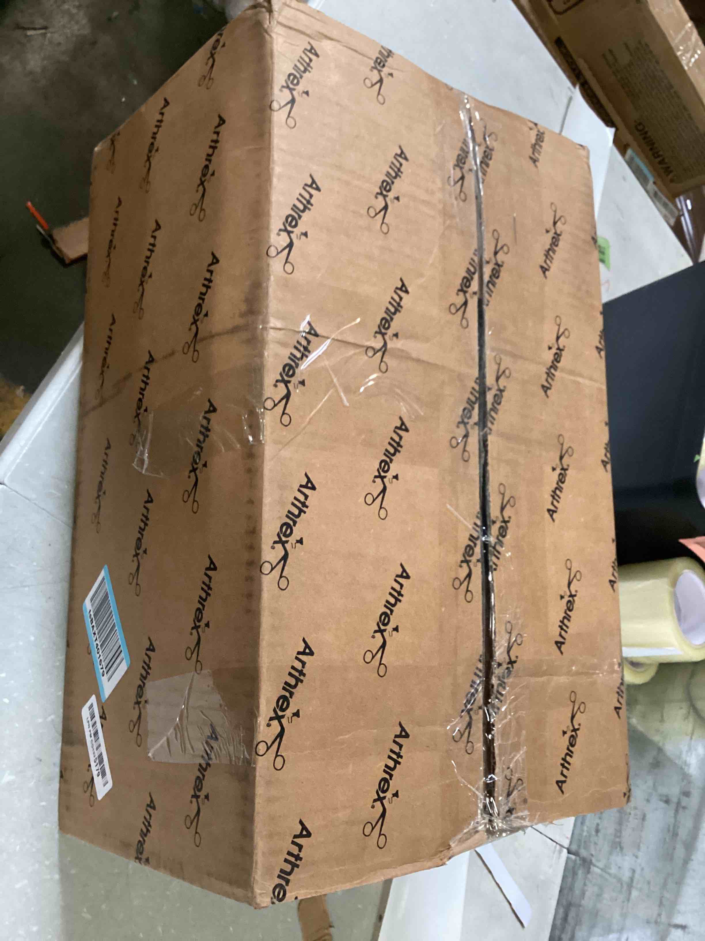 https://s3.amazonaws.com/lotting-images-prod/bidfta/GRN6246464_1713377777051.jpeg