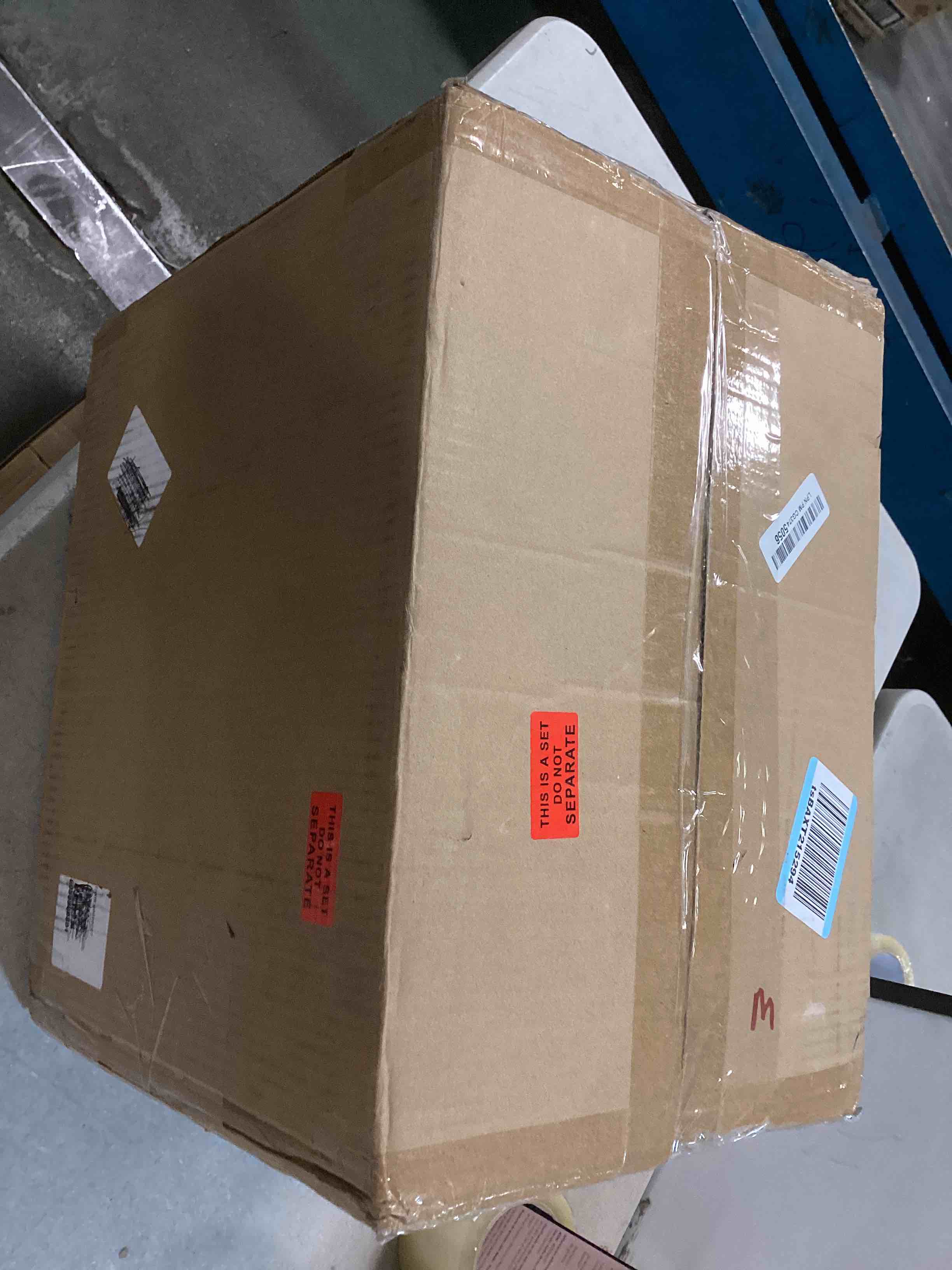 https://s3.amazonaws.com/lotting-images-prod/bidfta/GRN6246744_1713527604167.jpeg