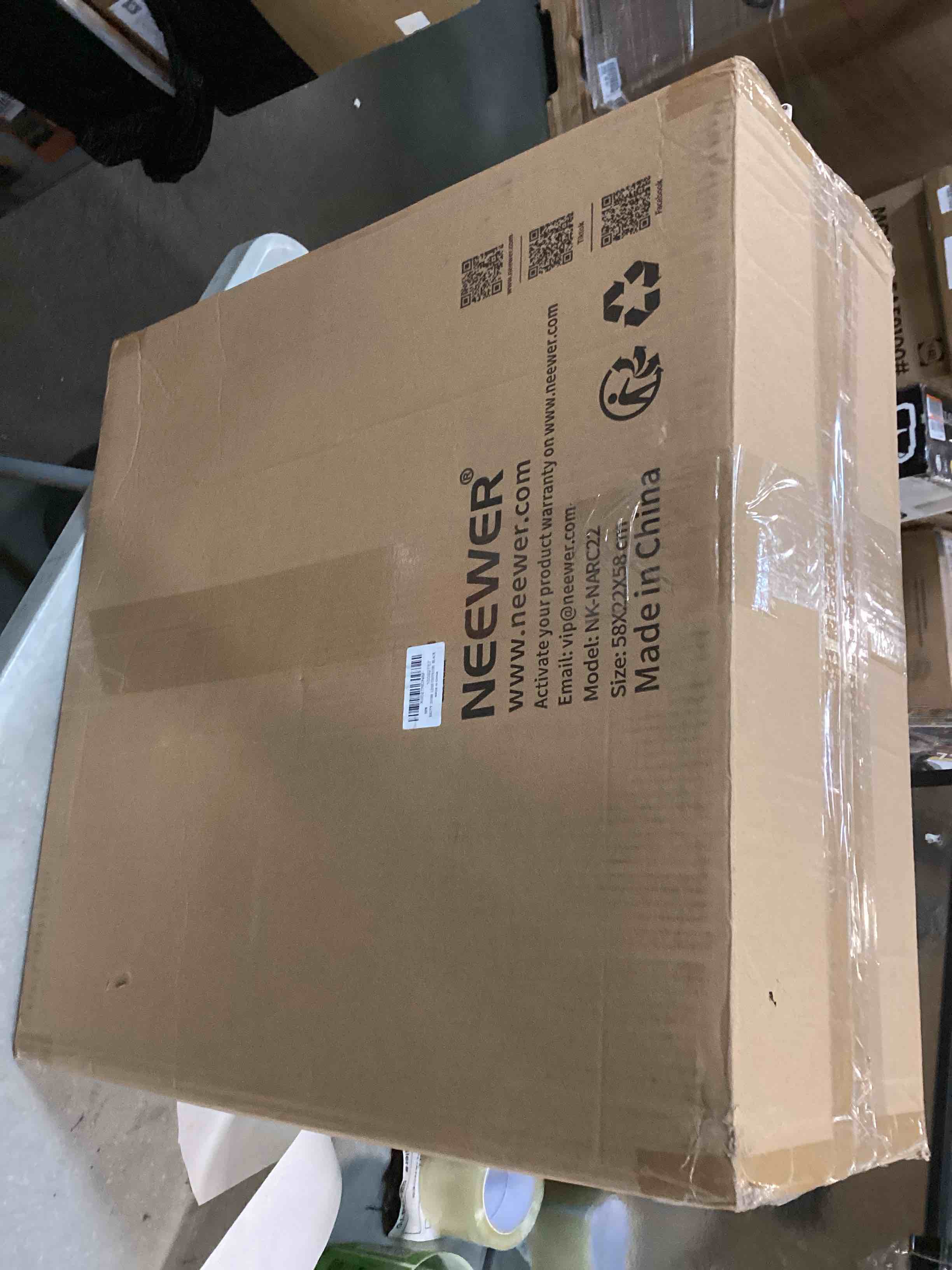 https://s3.amazonaws.com/lotting-images-prod/bidfta/GRN6247001_1713787817378.jpeg