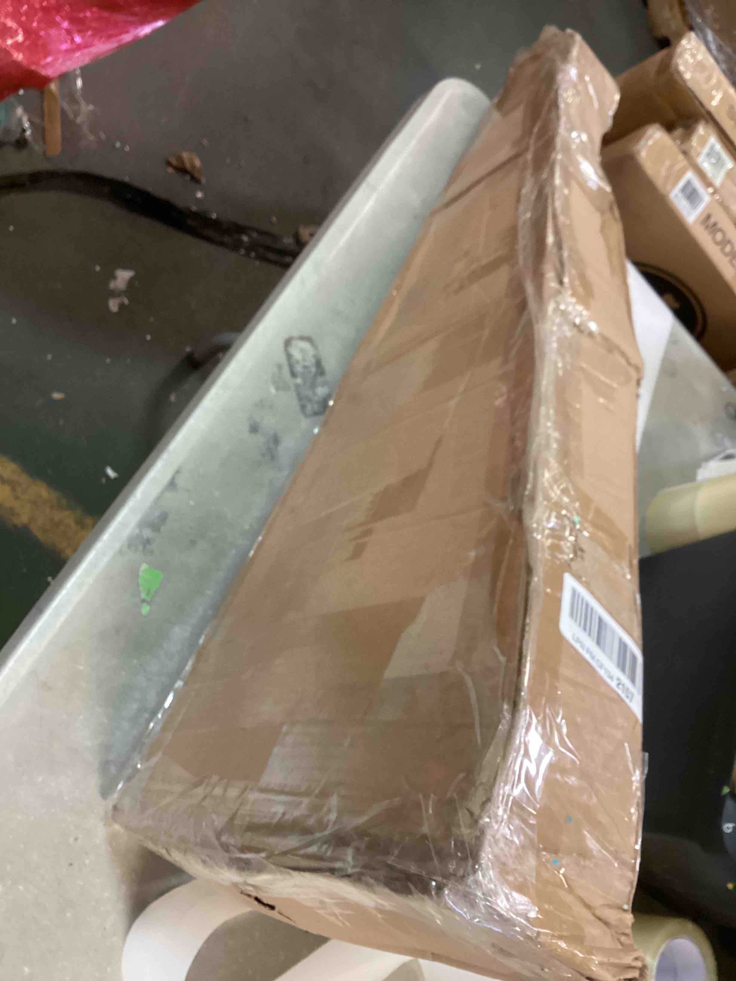 https://s3.amazonaws.com/lotting-images-prod/bidfta/GRN6247174_1713810684768.jpeg