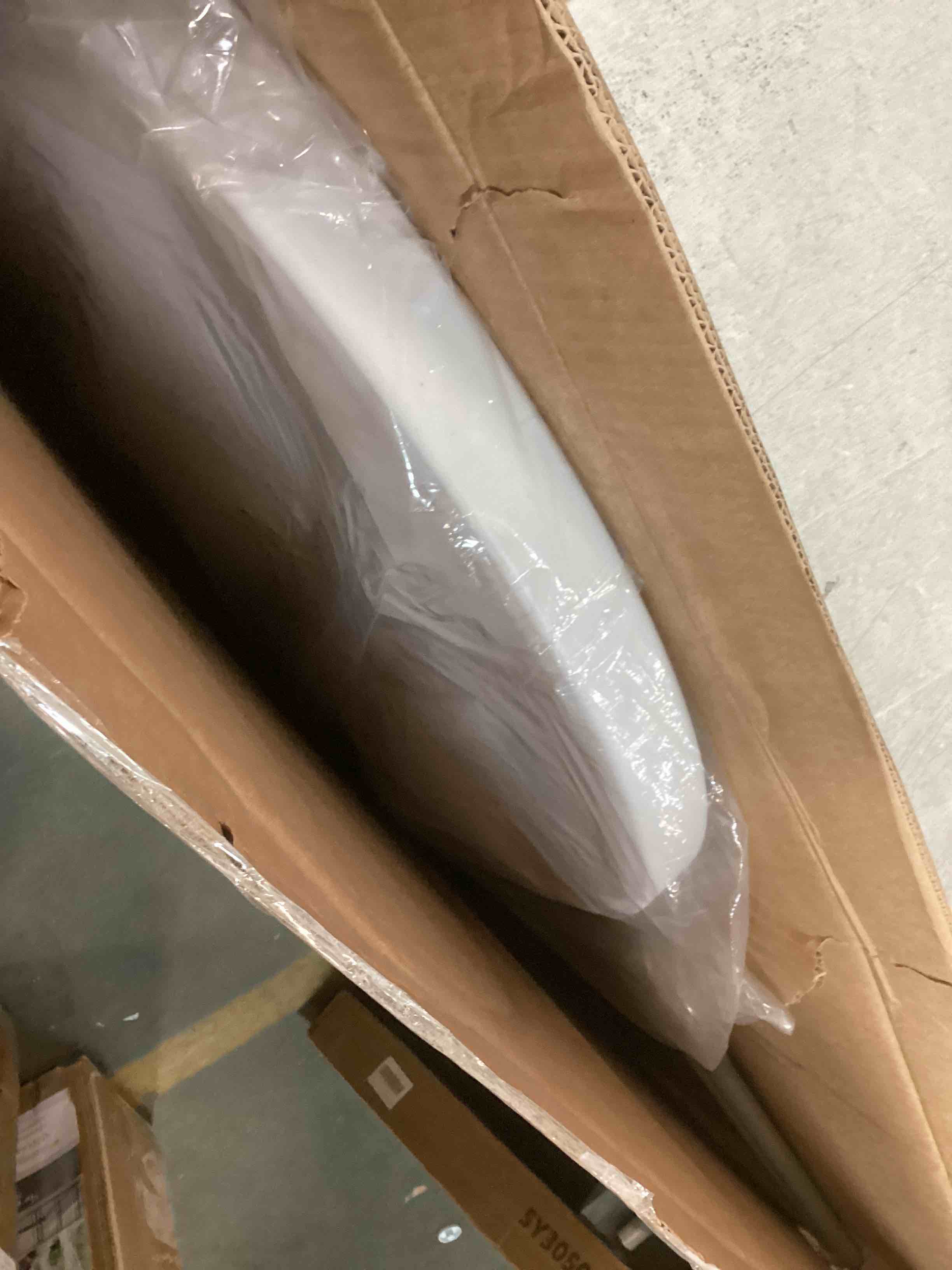 https://s3.amazonaws.com/lotting-images-prod/bidfta/GRN6247323_1713888007055.jpeg