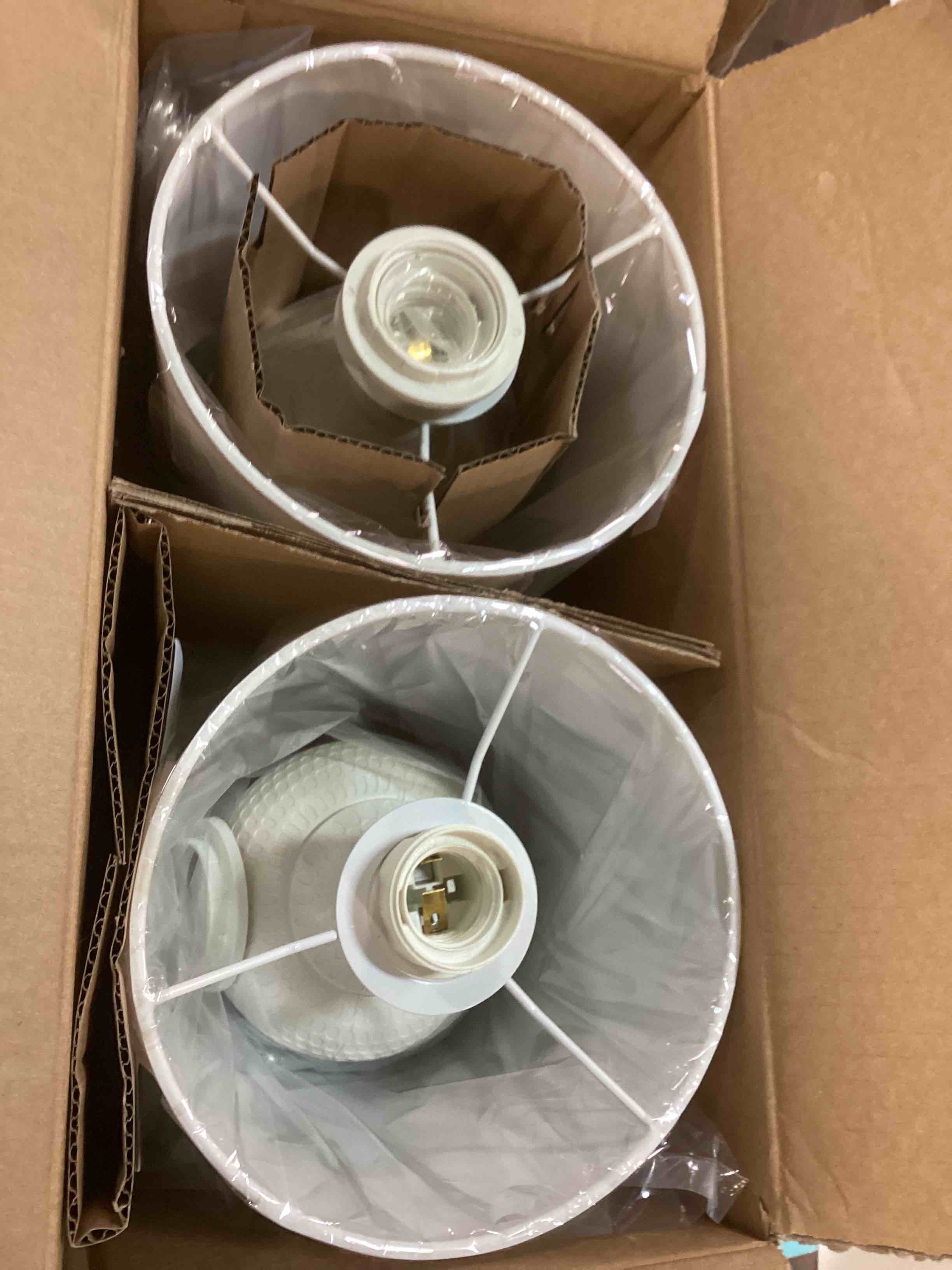https://s3.amazonaws.com/lotting-images-prod/bidfta/GRN6247492_1713961713100.jpeg