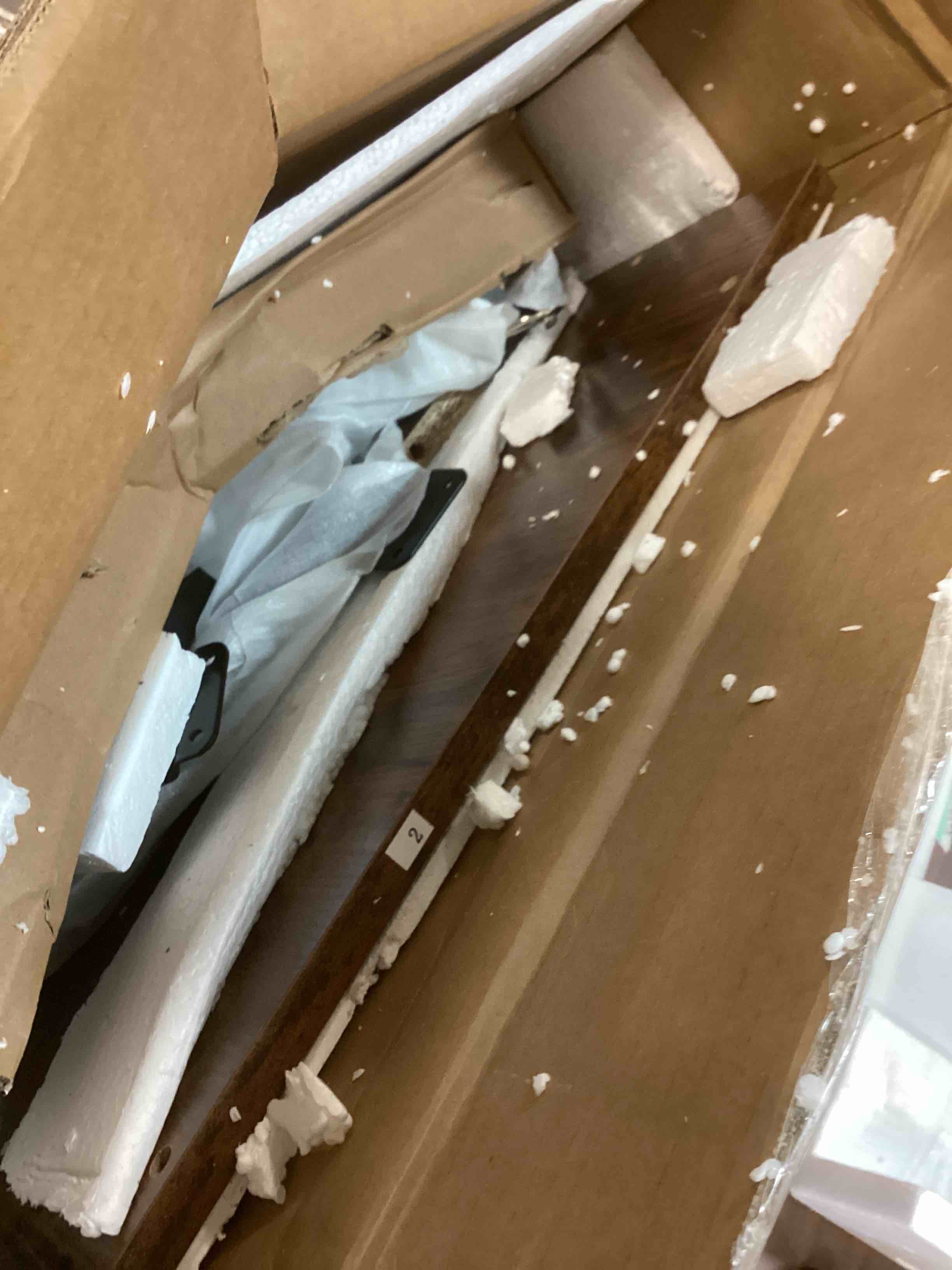 https://s3.amazonaws.com/lotting-images-prod/bidfta/GRN6247724_1713986409995.jpeg
