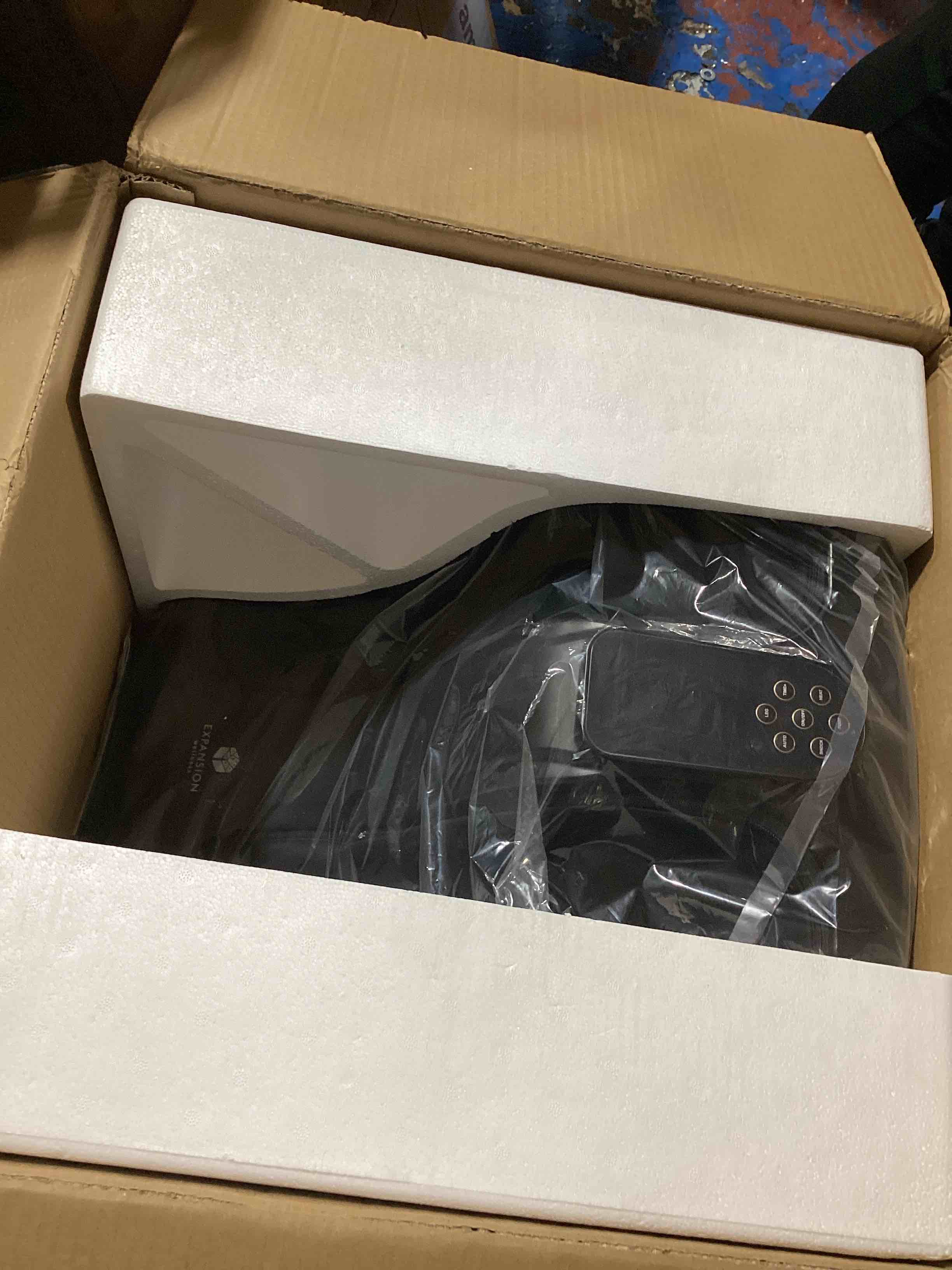 https://s3.amazonaws.com/lotting-images-prod/bidfta/GRN6254704_1722445830759.jpeg