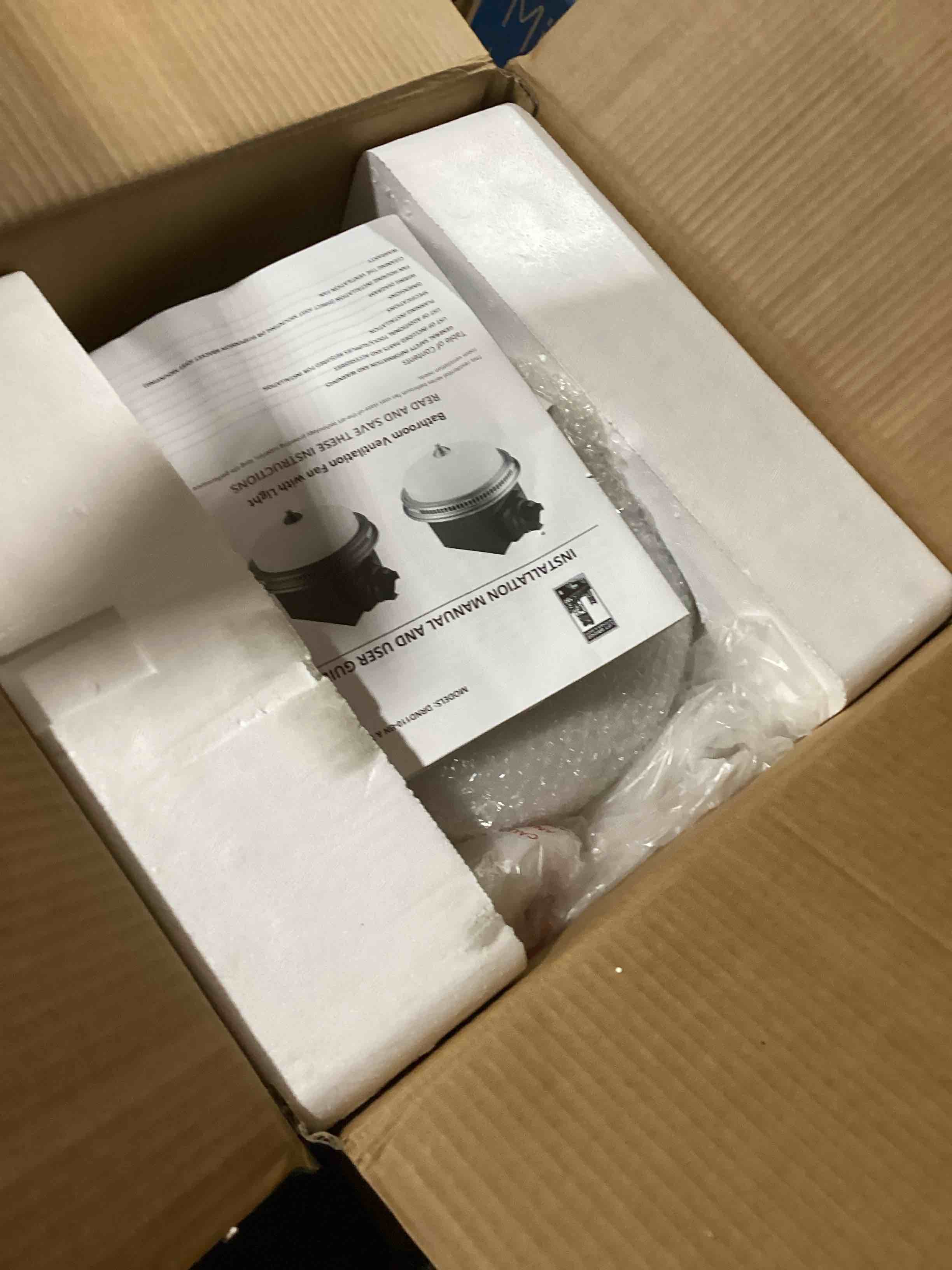 https://s3.amazonaws.com/lotting-images-prod/bidfta/GRN6254773_1722463382376.jpeg