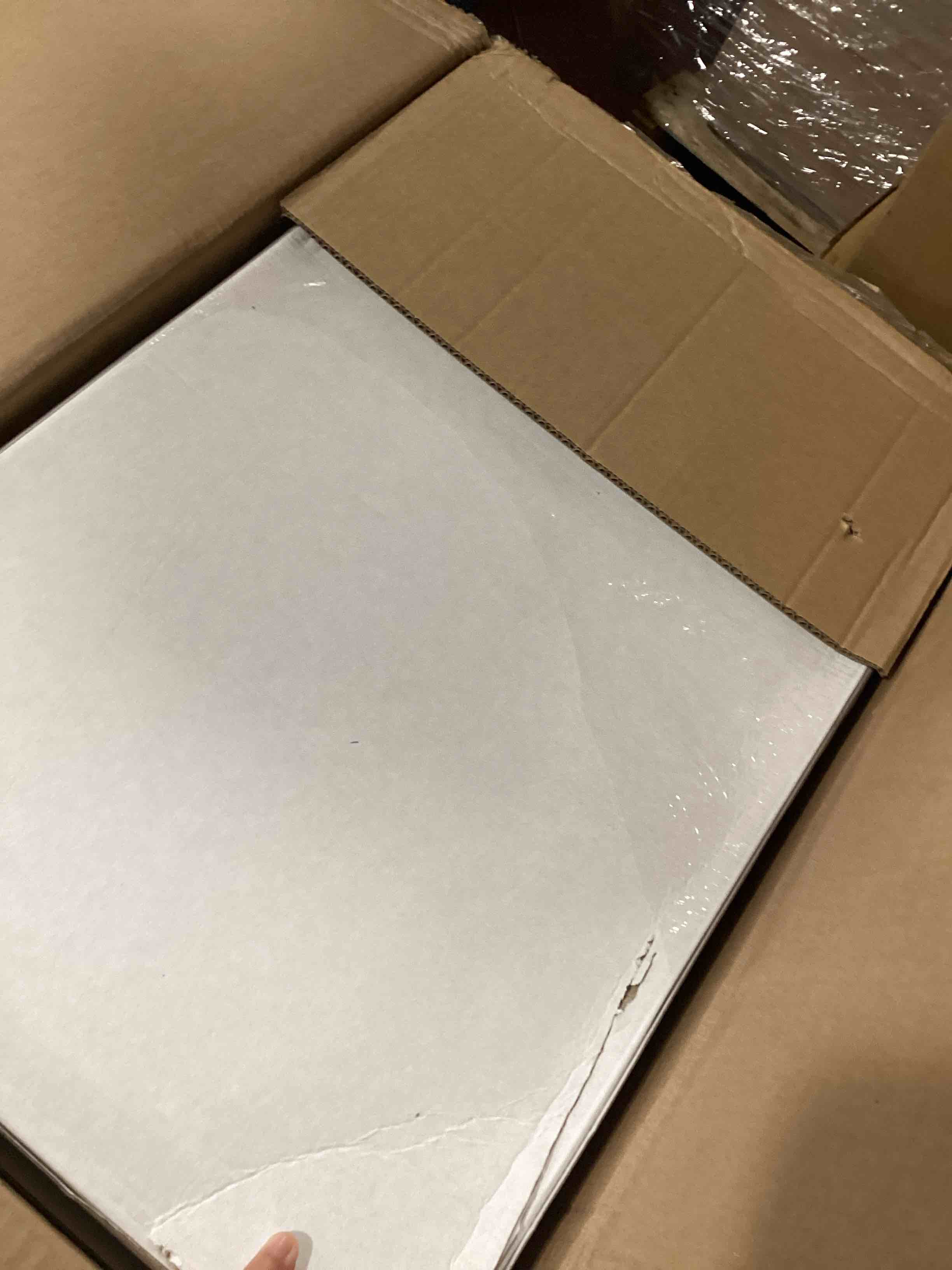 https://s3.amazonaws.com/lotting-images-prod/bidfta/GRN6254792_1722514157235.jpeg