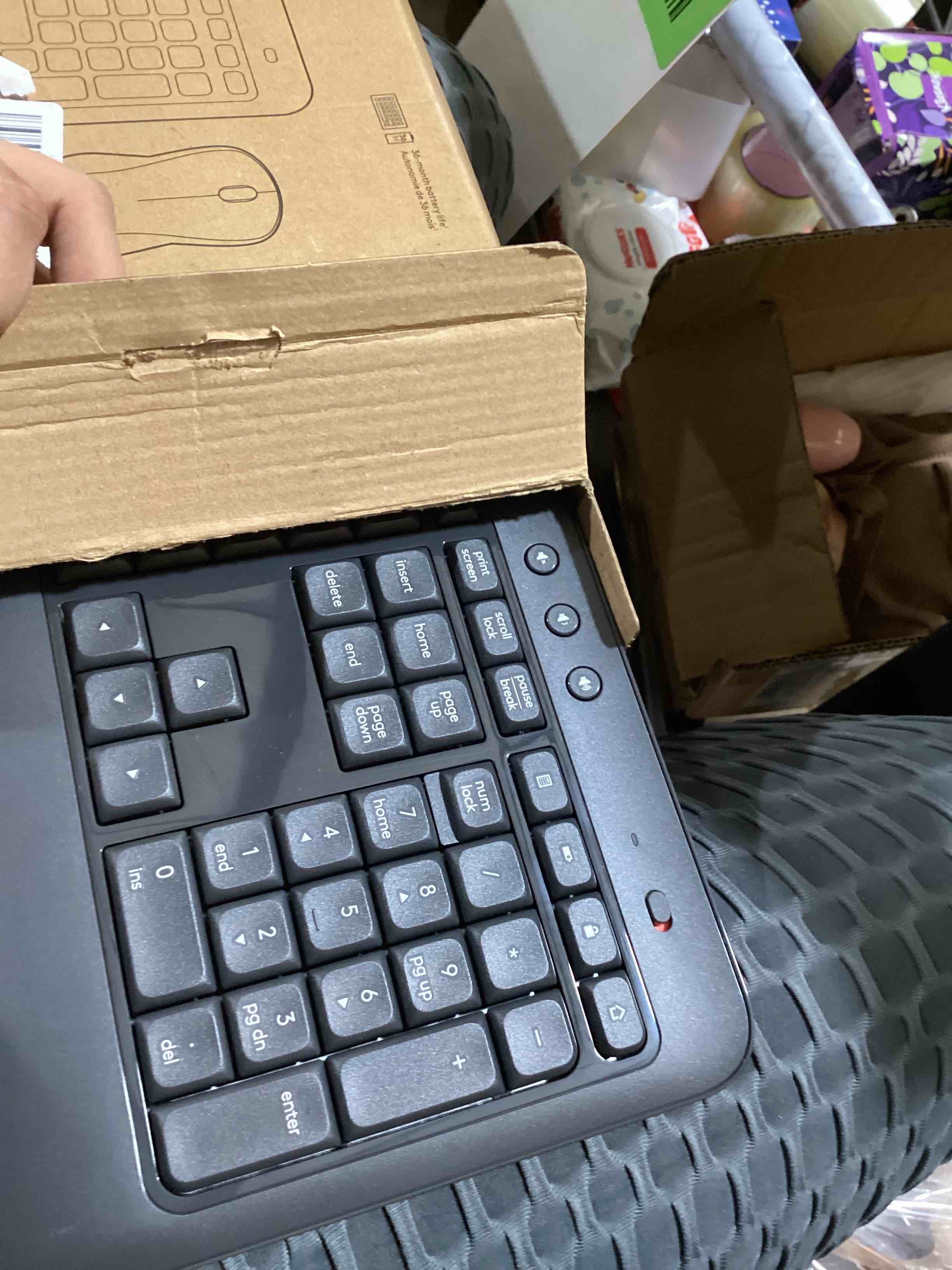 https://s3.amazonaws.com/lotting-images-prod/bidfta/GRN6255093_1722873533584.jpeg