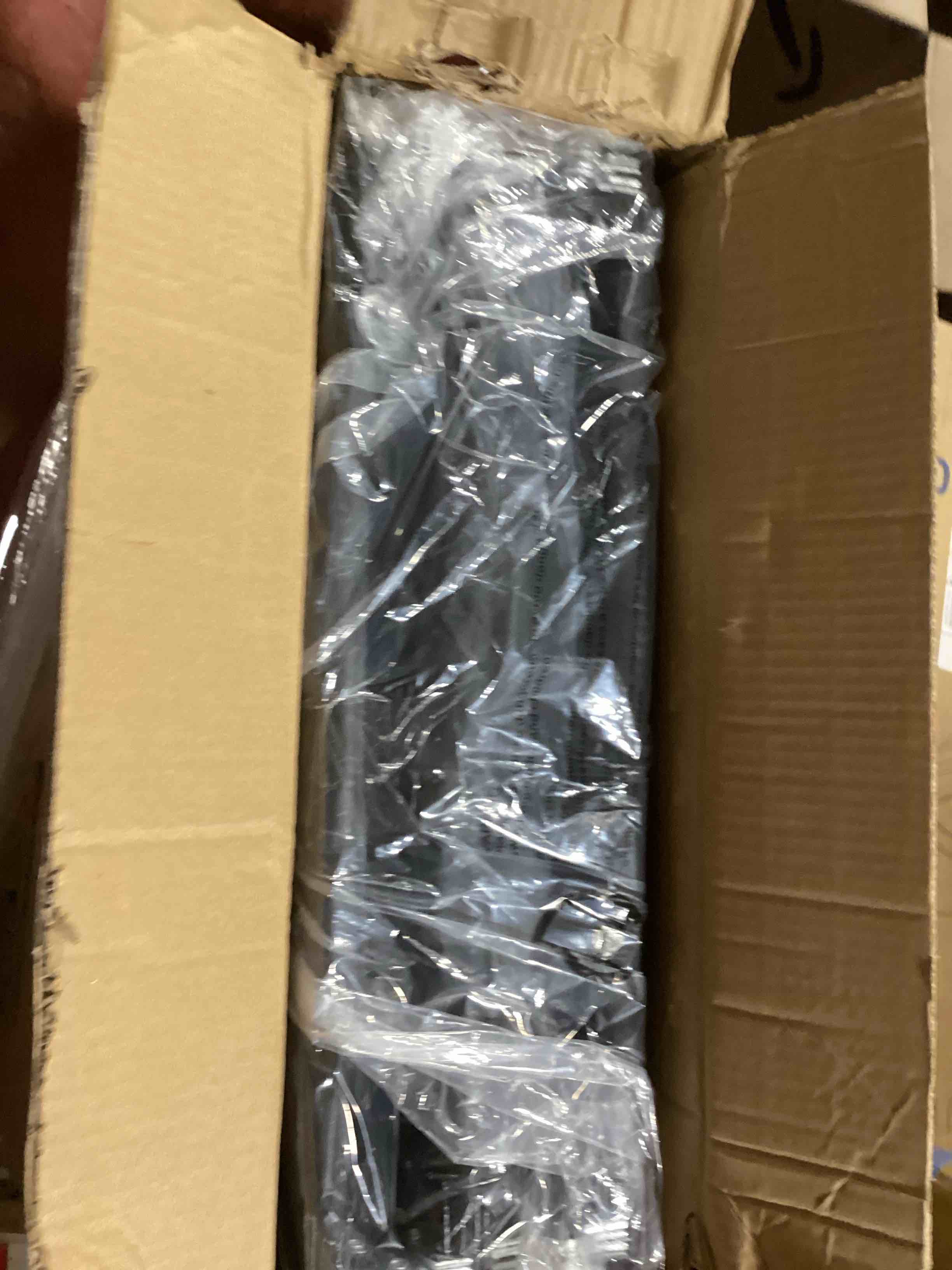https://s3.amazonaws.com/lotting-images-prod/bidfta/GRN6255302_1723043986889.jpeg