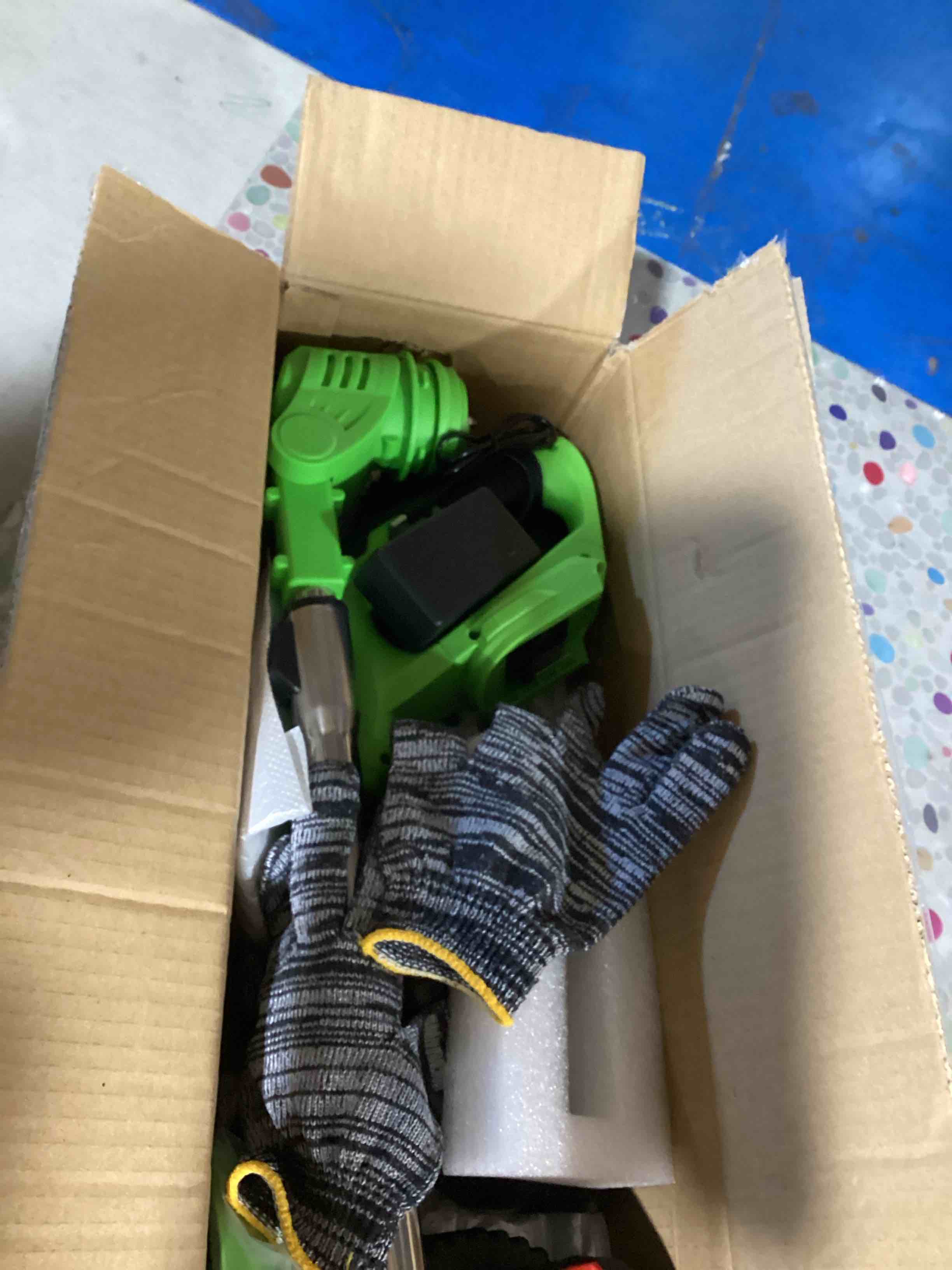 https://s3.amazonaws.com/lotting-images-prod/bidfta/GRN6255407_1723209182503.jpeg