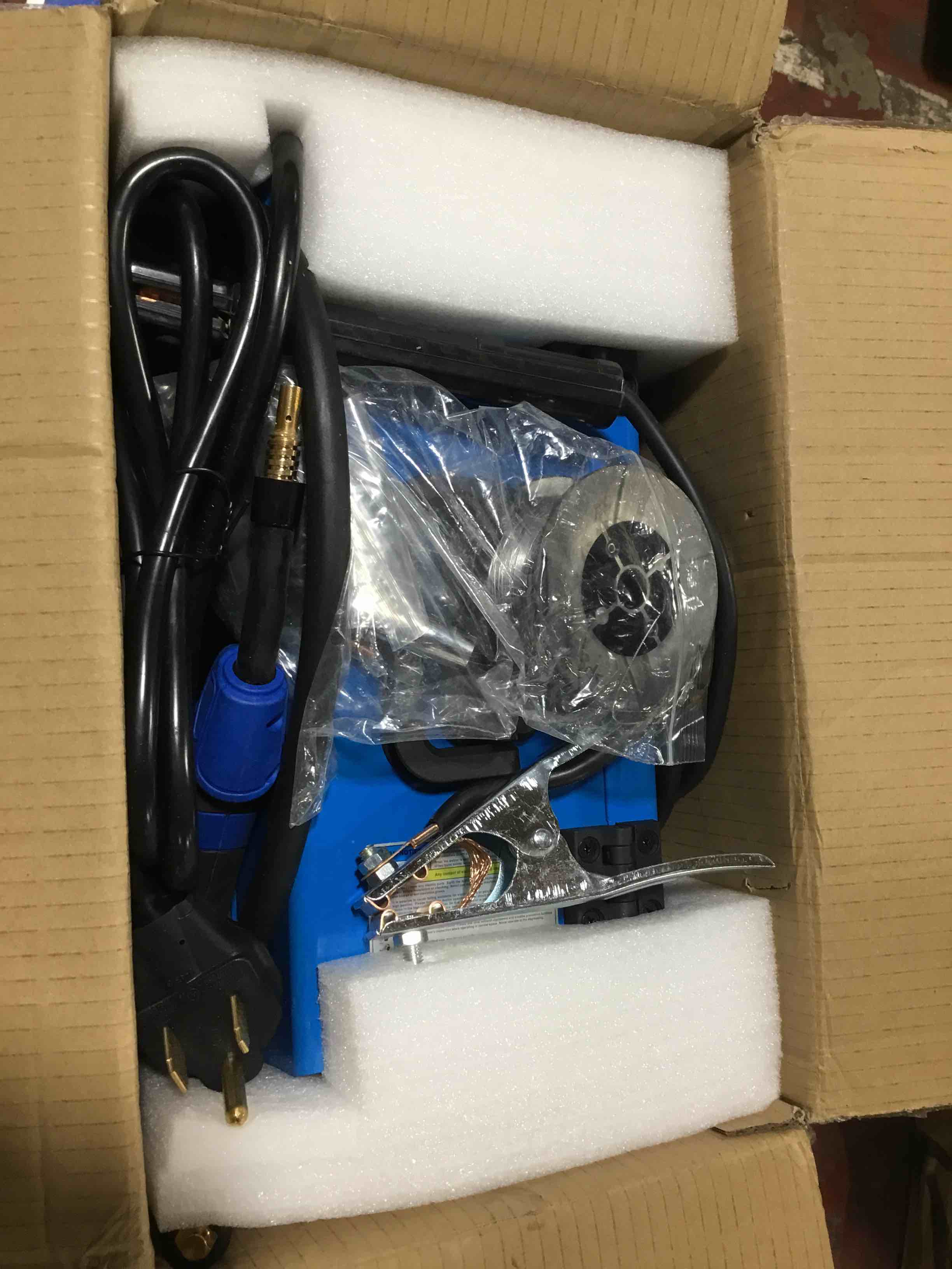 https://s3.amazonaws.com/lotting-images-prod/bidfta/GRN6255493_1715008601376.jpeg