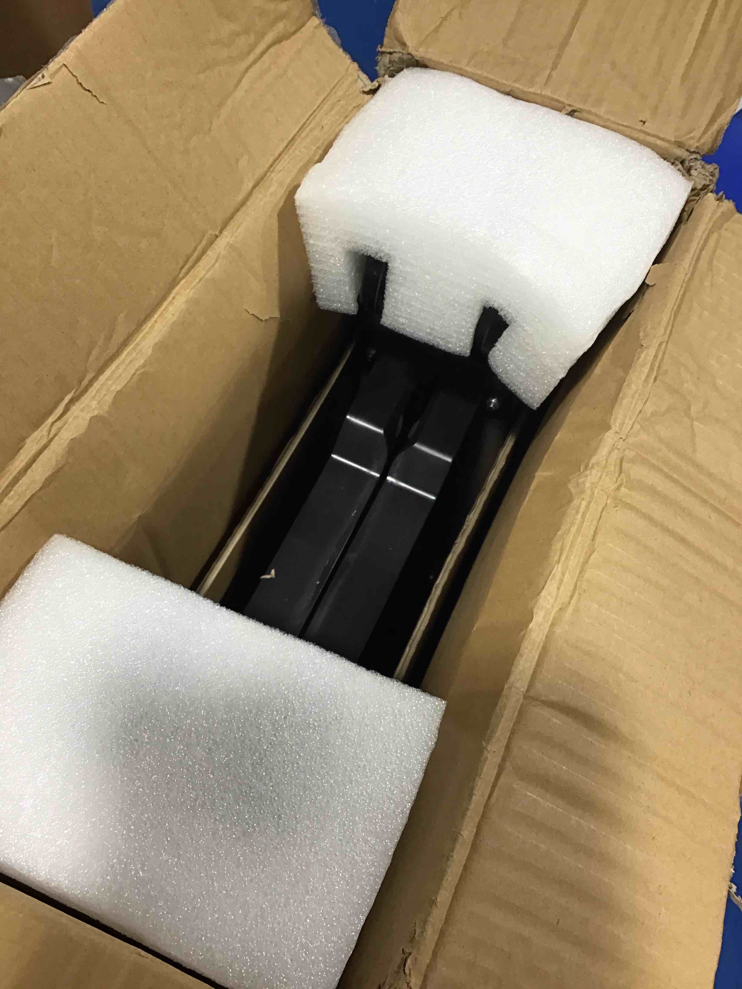 https://s3.amazonaws.com/lotting-images-prod/bidfta/GRN6255720_1715779759537.jpeg