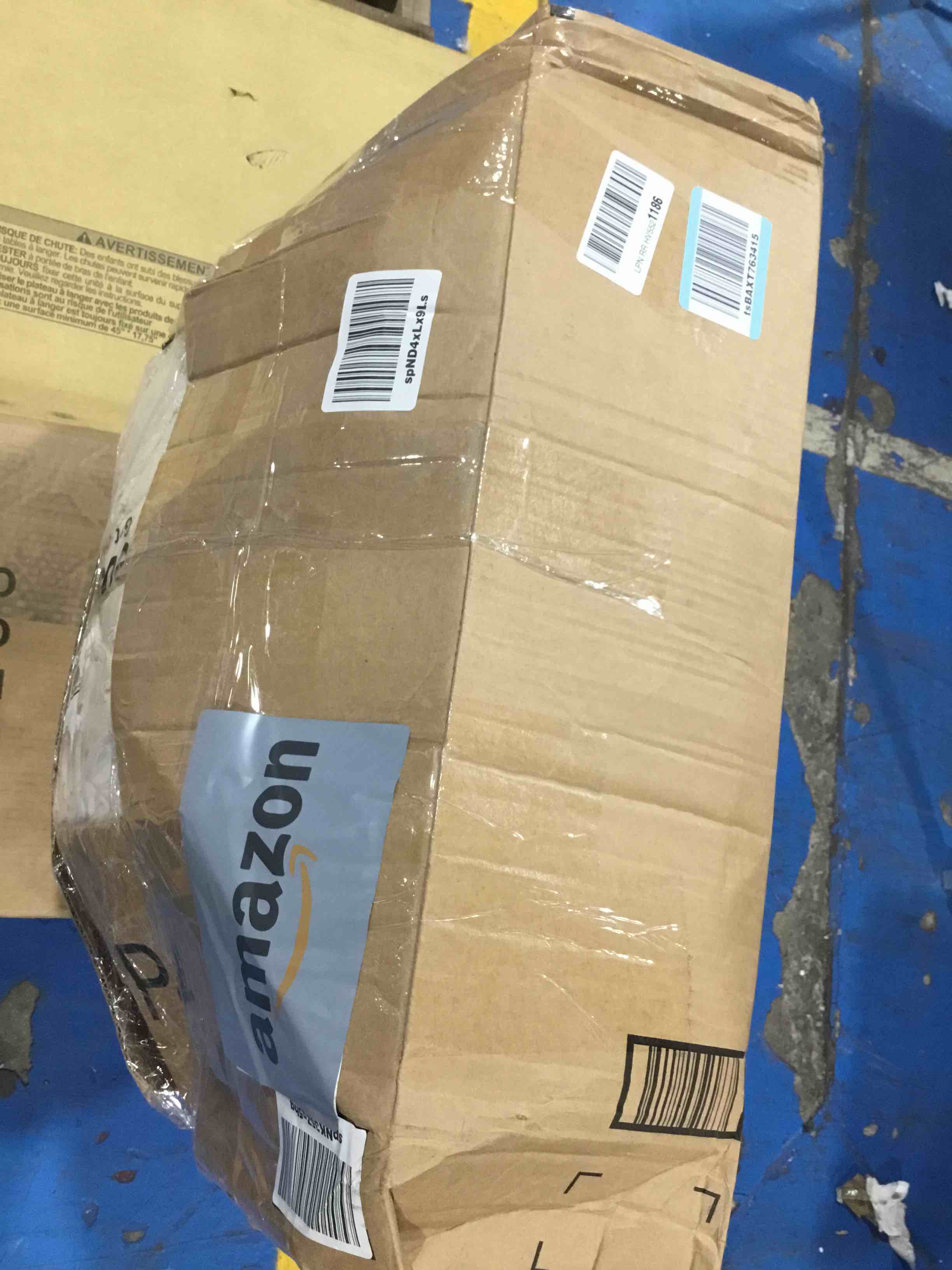 https://s3.amazonaws.com/lotting-images-prod/bidfta/GRN6255767_1715864034263.jpeg