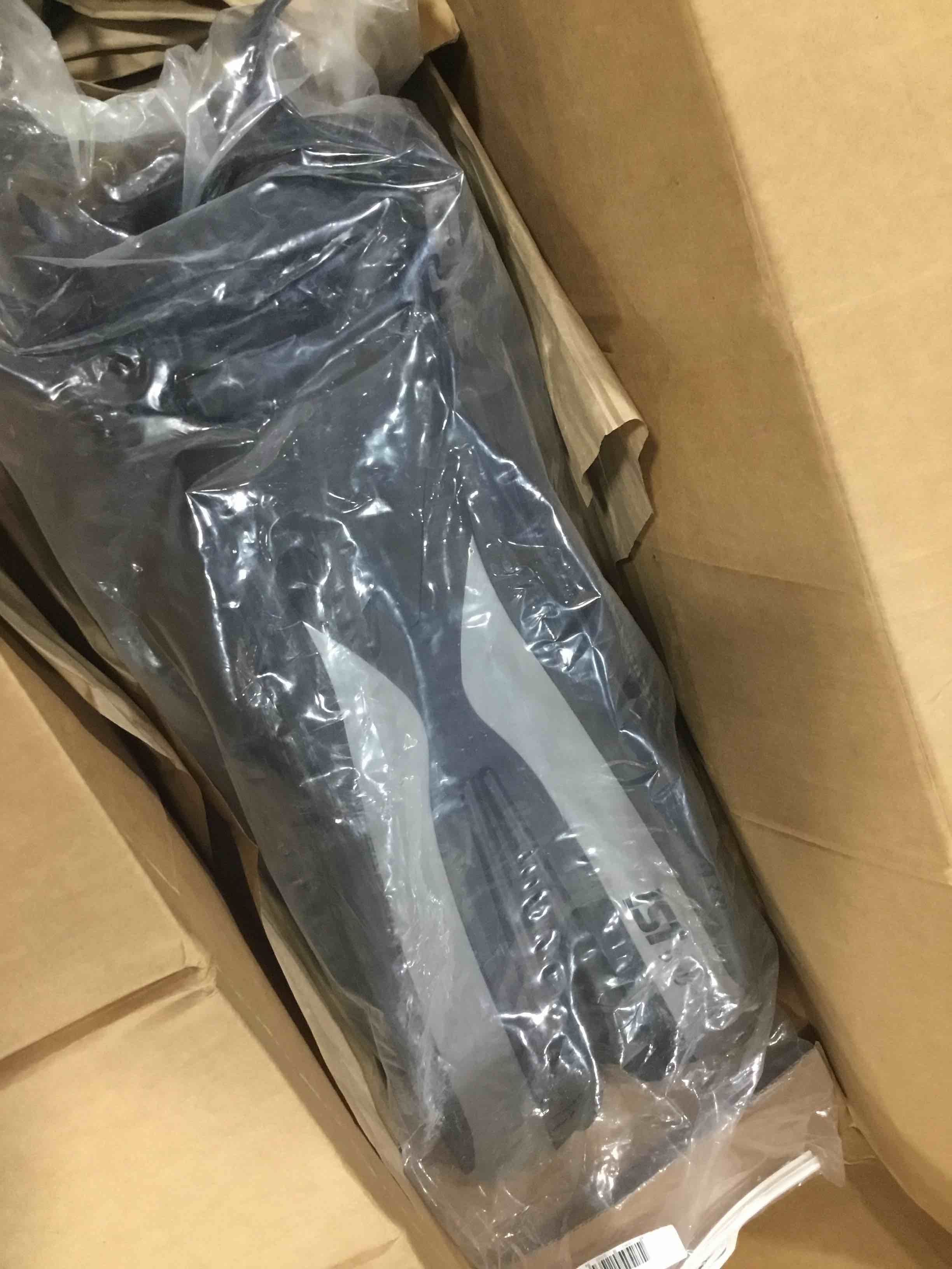 https://s3.amazonaws.com/lotting-images-prod/bidfta/GRN6255774_1715866457526.jpeg