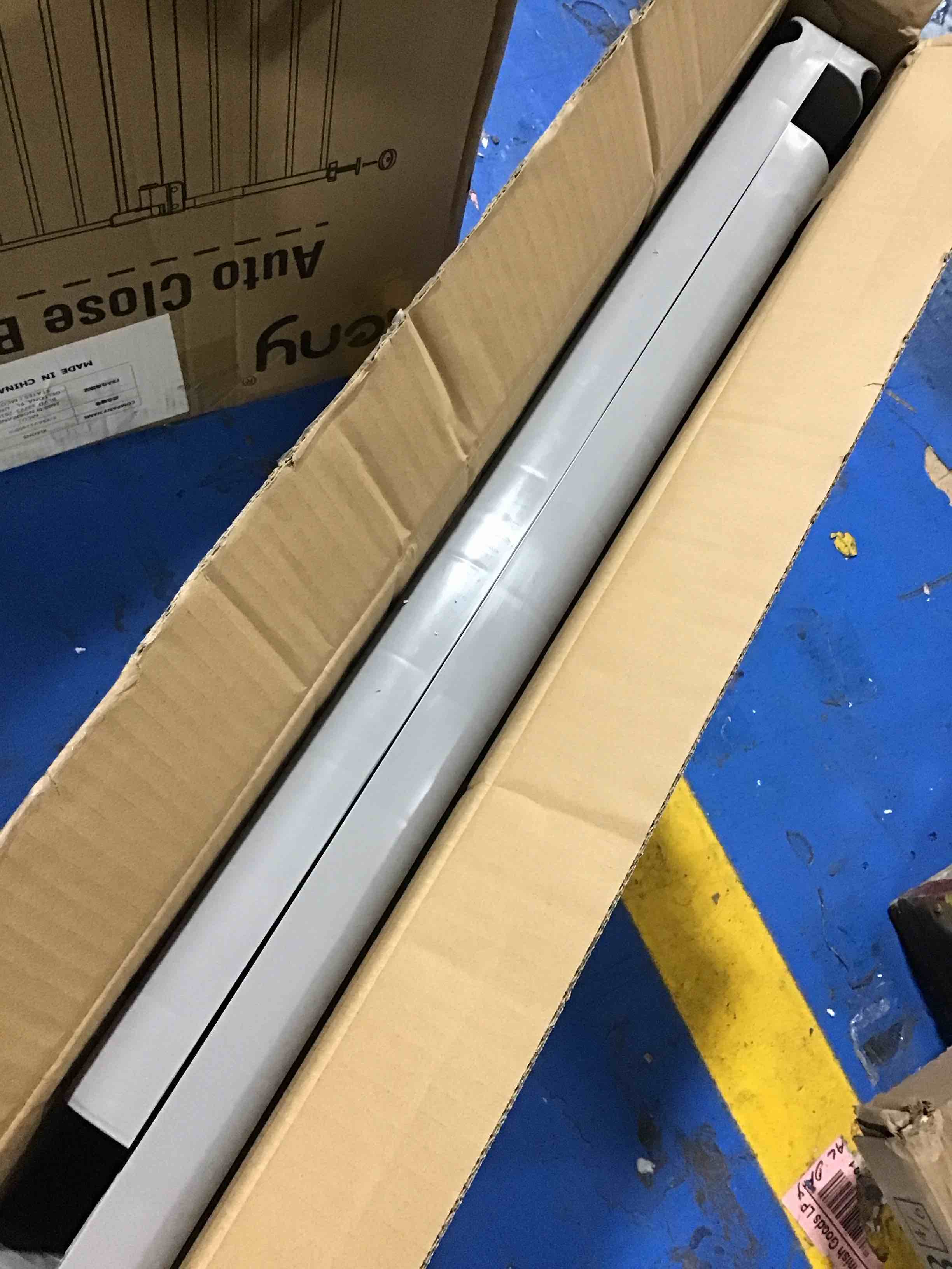 https://s3.amazonaws.com/lotting-images-prod/bidfta/GRN6256249_1717603499561.jpeg