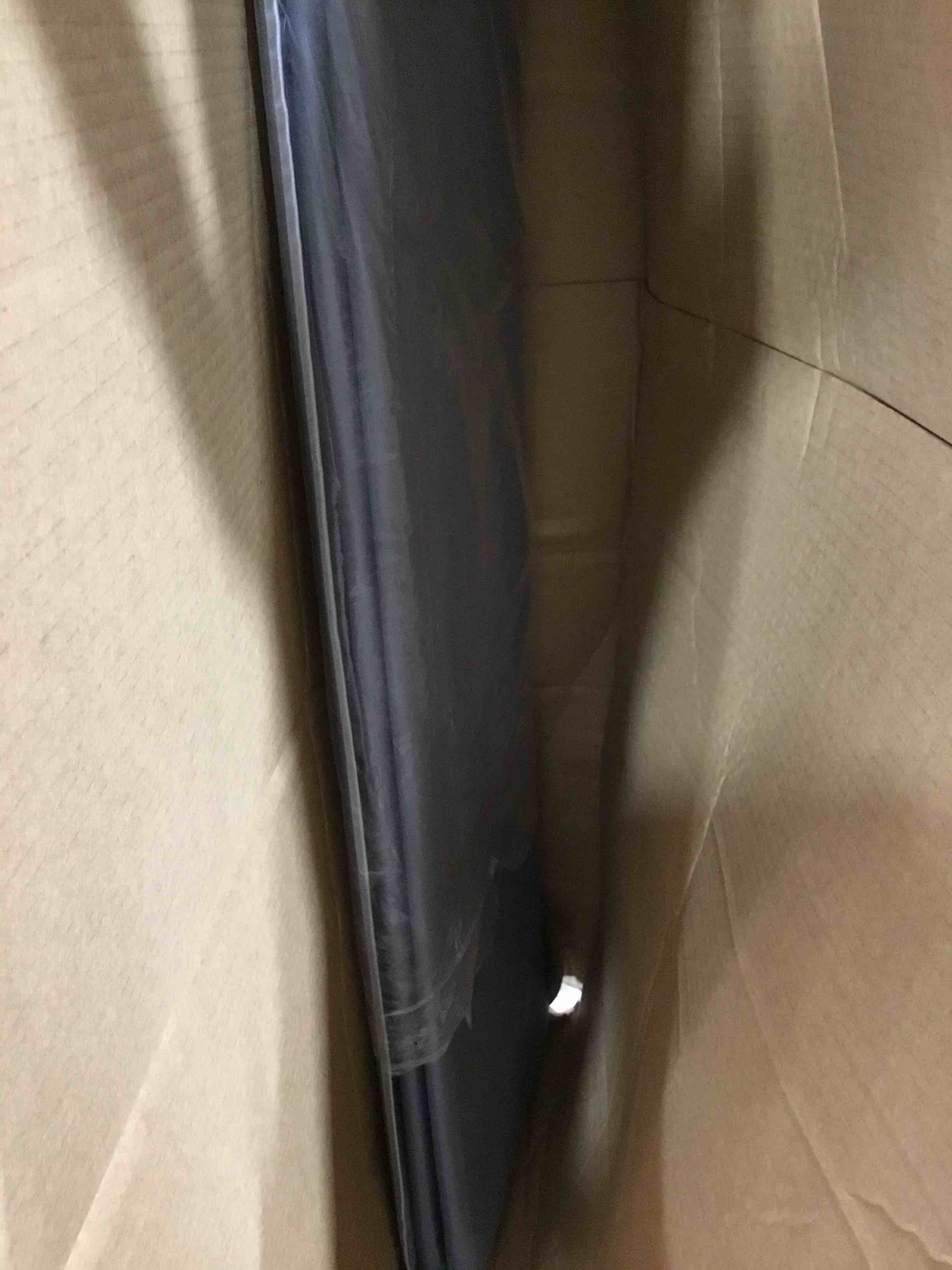 https://s3.amazonaws.com/lotting-images-prod/bidfta/GRN6256943_1712846207896.jpeg