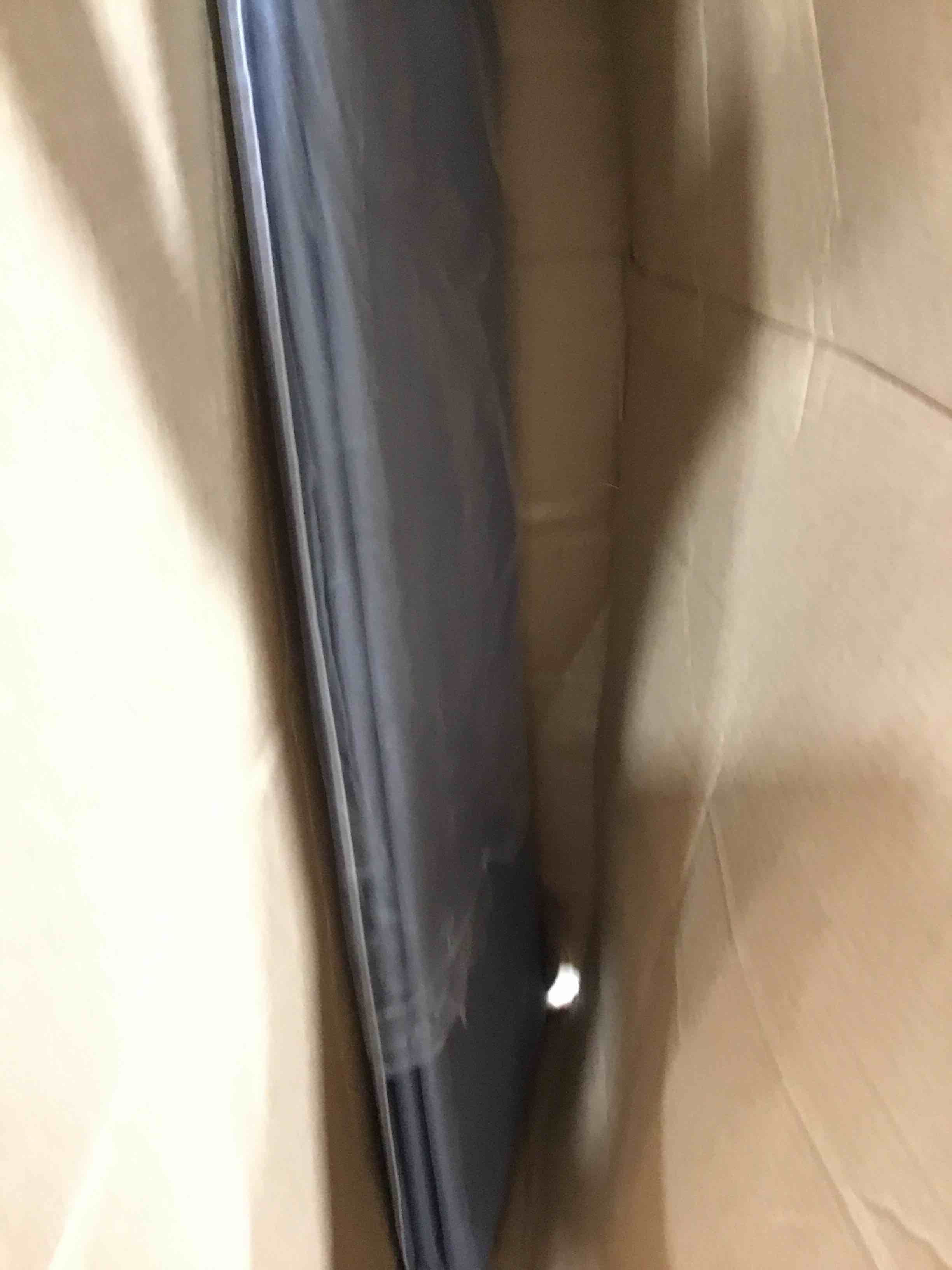 https://s3.amazonaws.com/lotting-images-prod/bidfta/GRN6256943_1712846209207.jpeg