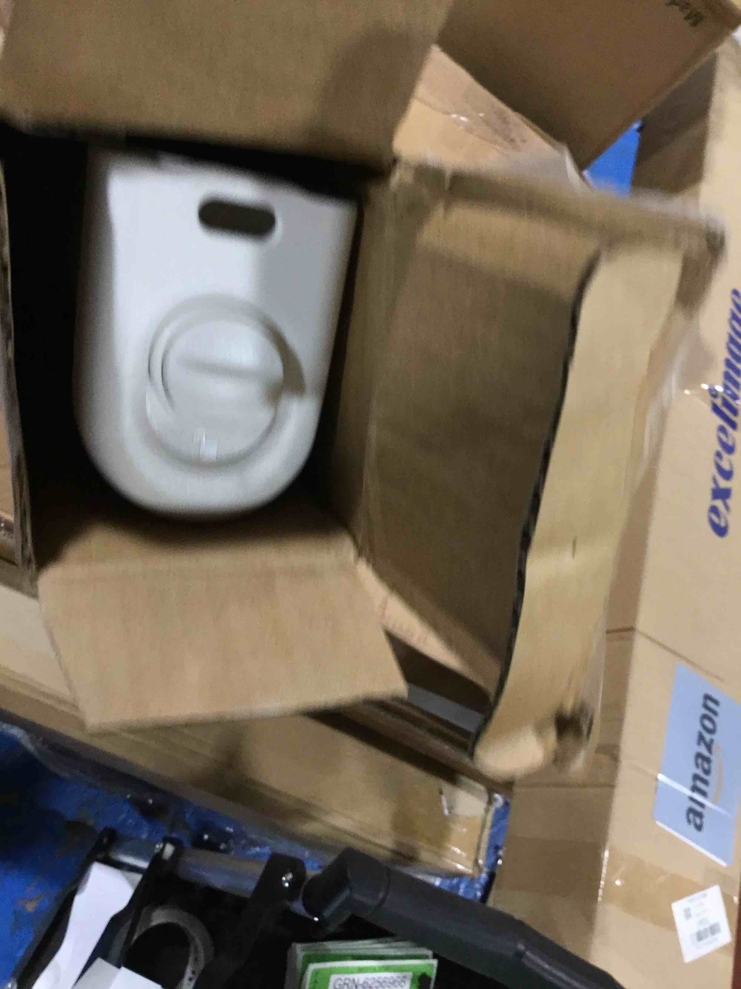 https://s3.amazonaws.com/lotting-images-prod/bidfta/GRN6256945_1712845952448.jpeg