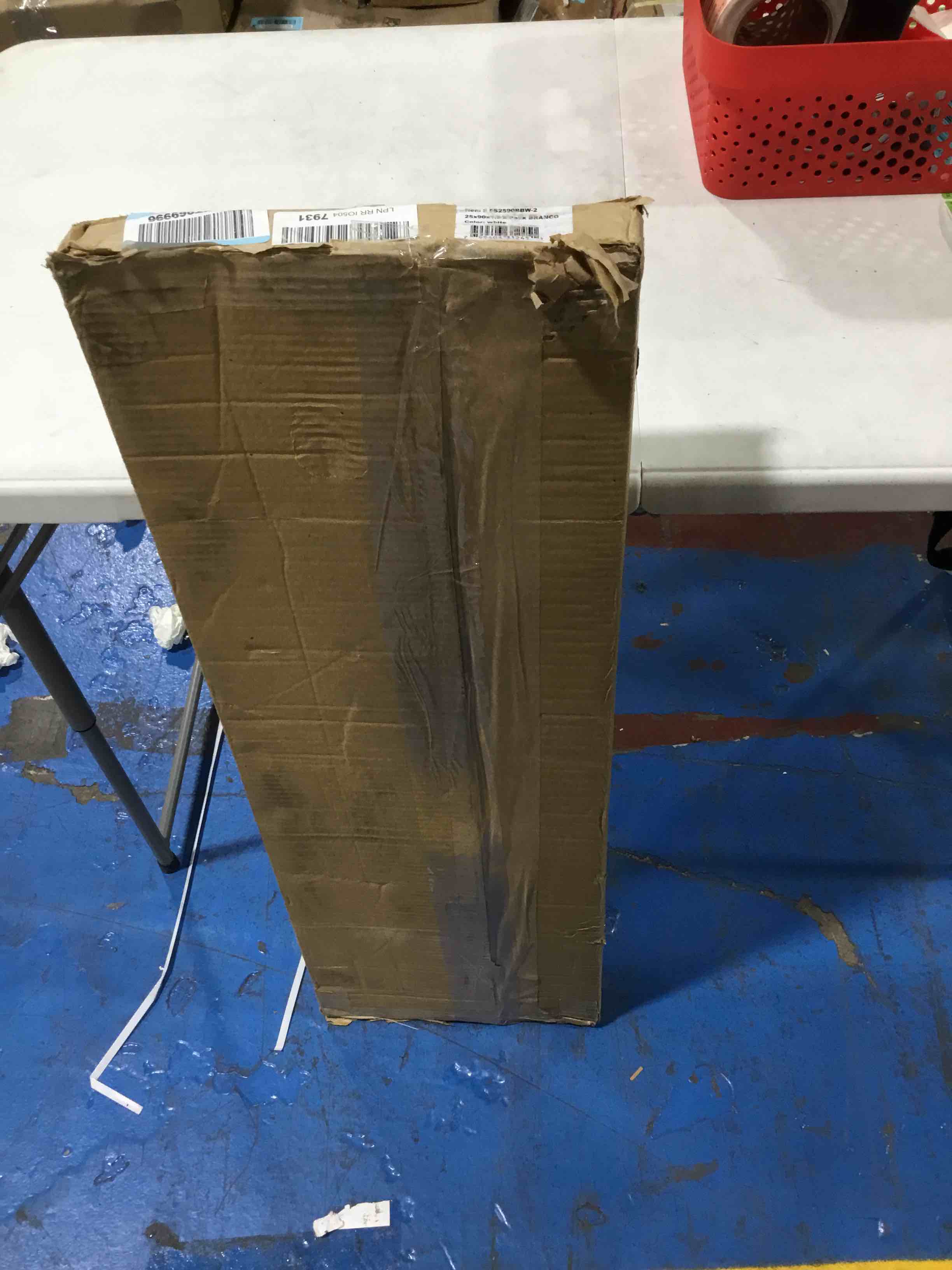 https://s3.amazonaws.com/lotting-images-prod/bidfta/GRN6257175_1713285131103.jpeg