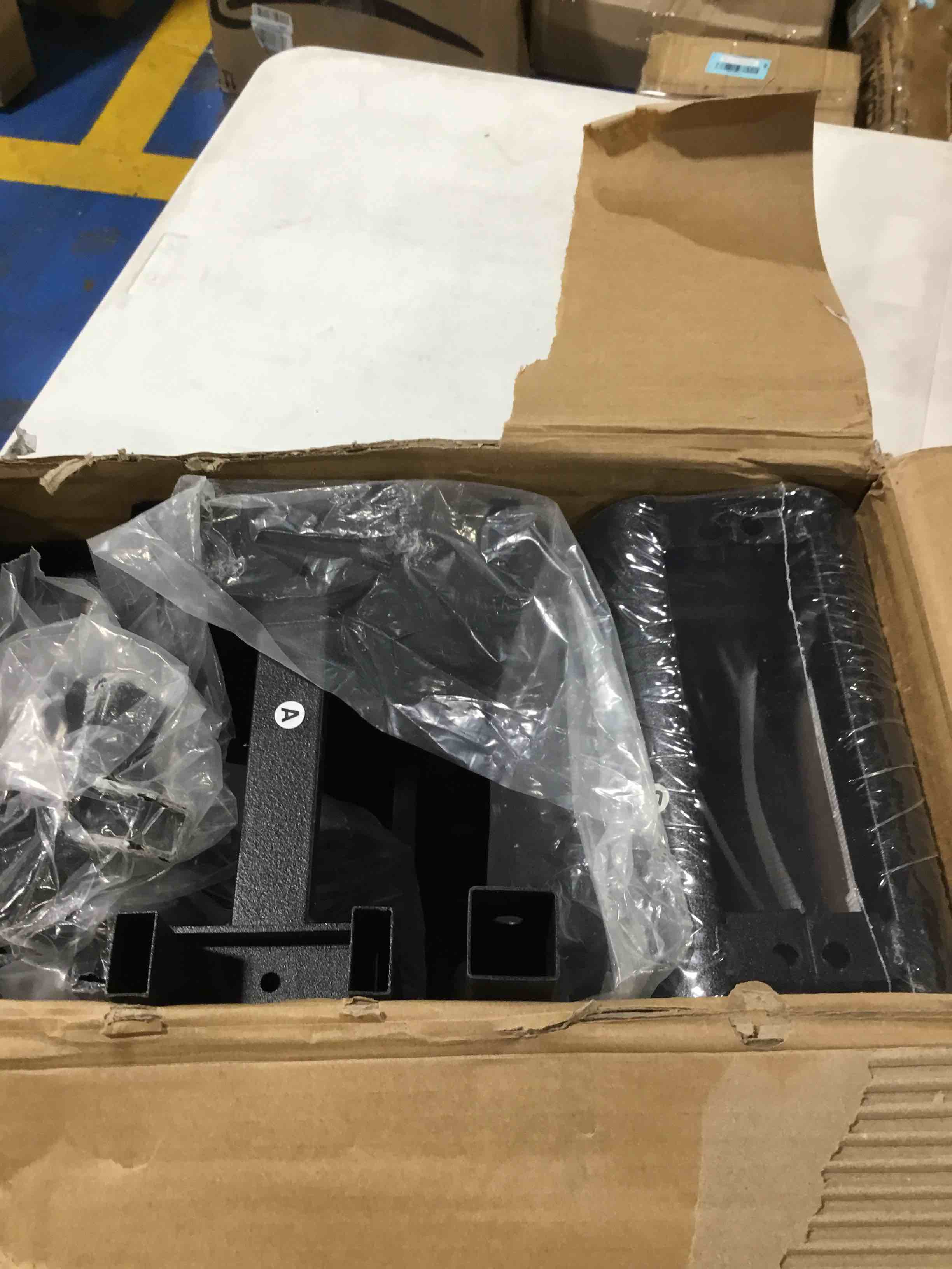 https://s3.amazonaws.com/lotting-images-prod/bidfta/GRN6257177_1713285551539.jpeg
