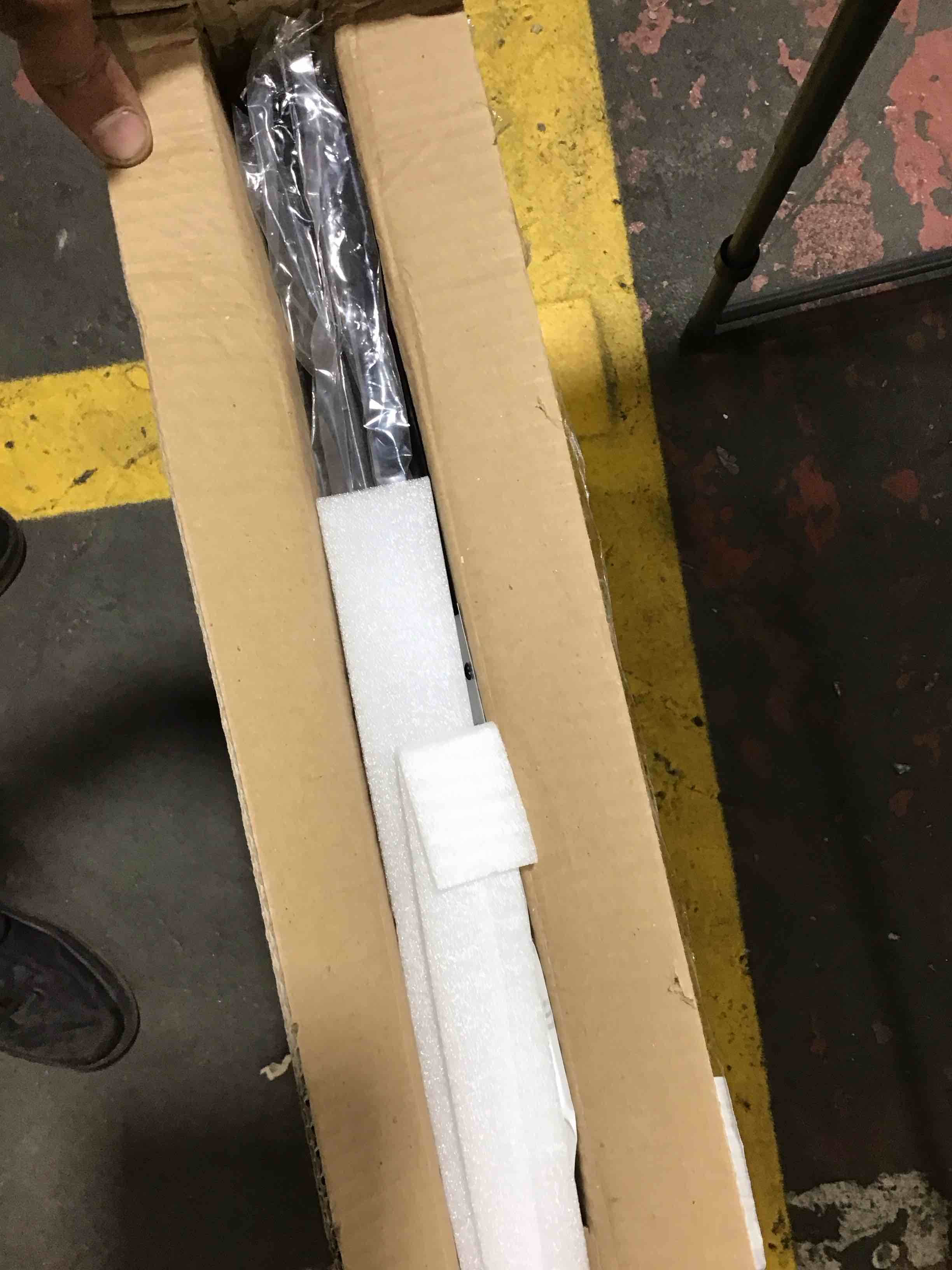 https://s3.amazonaws.com/lotting-images-prod/bidfta/GRN6259045_1717007807598.jpeg