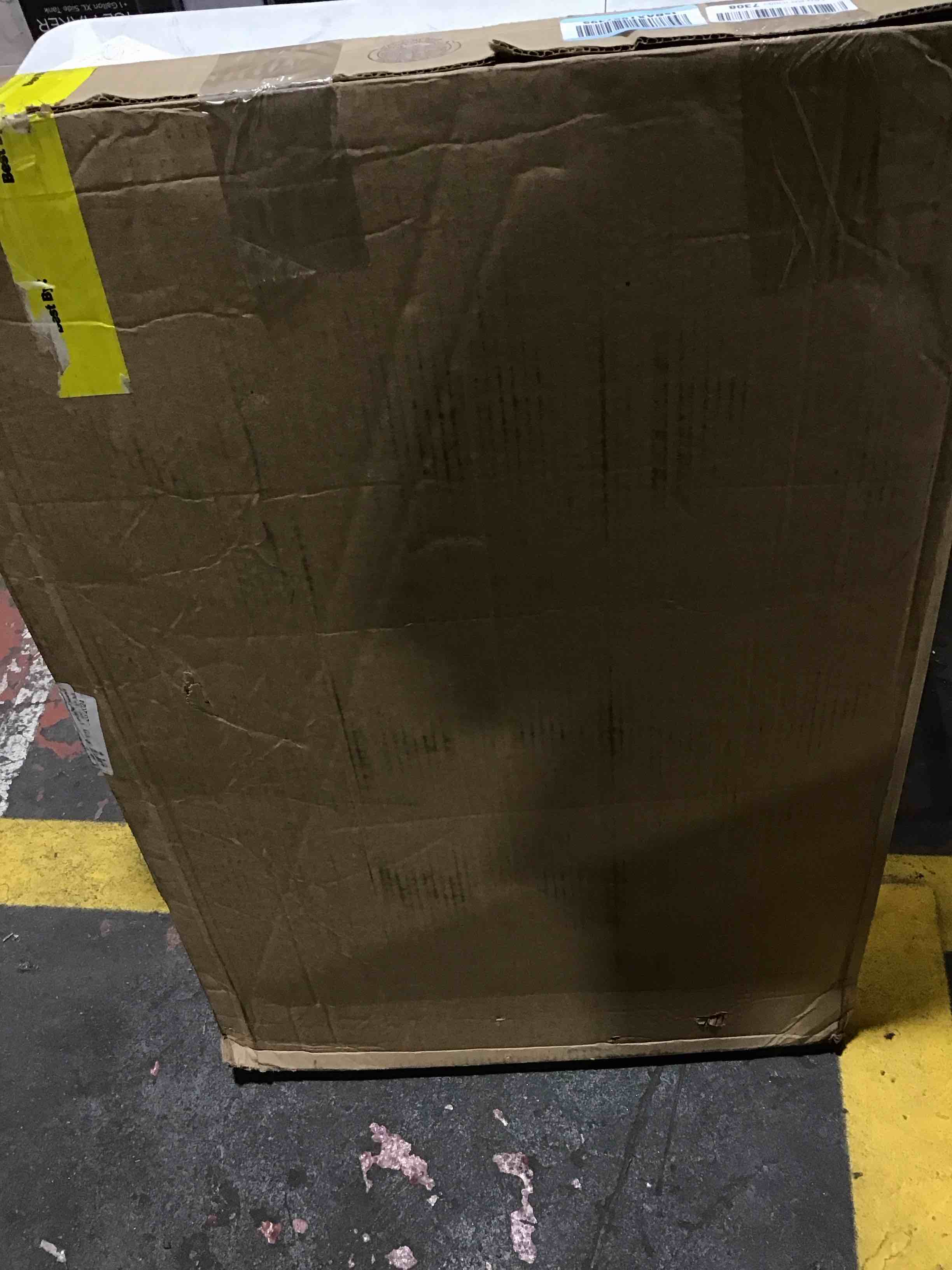 https://s3.amazonaws.com/lotting-images-prod/bidfta/GRN6259055_1717009520856.jpeg