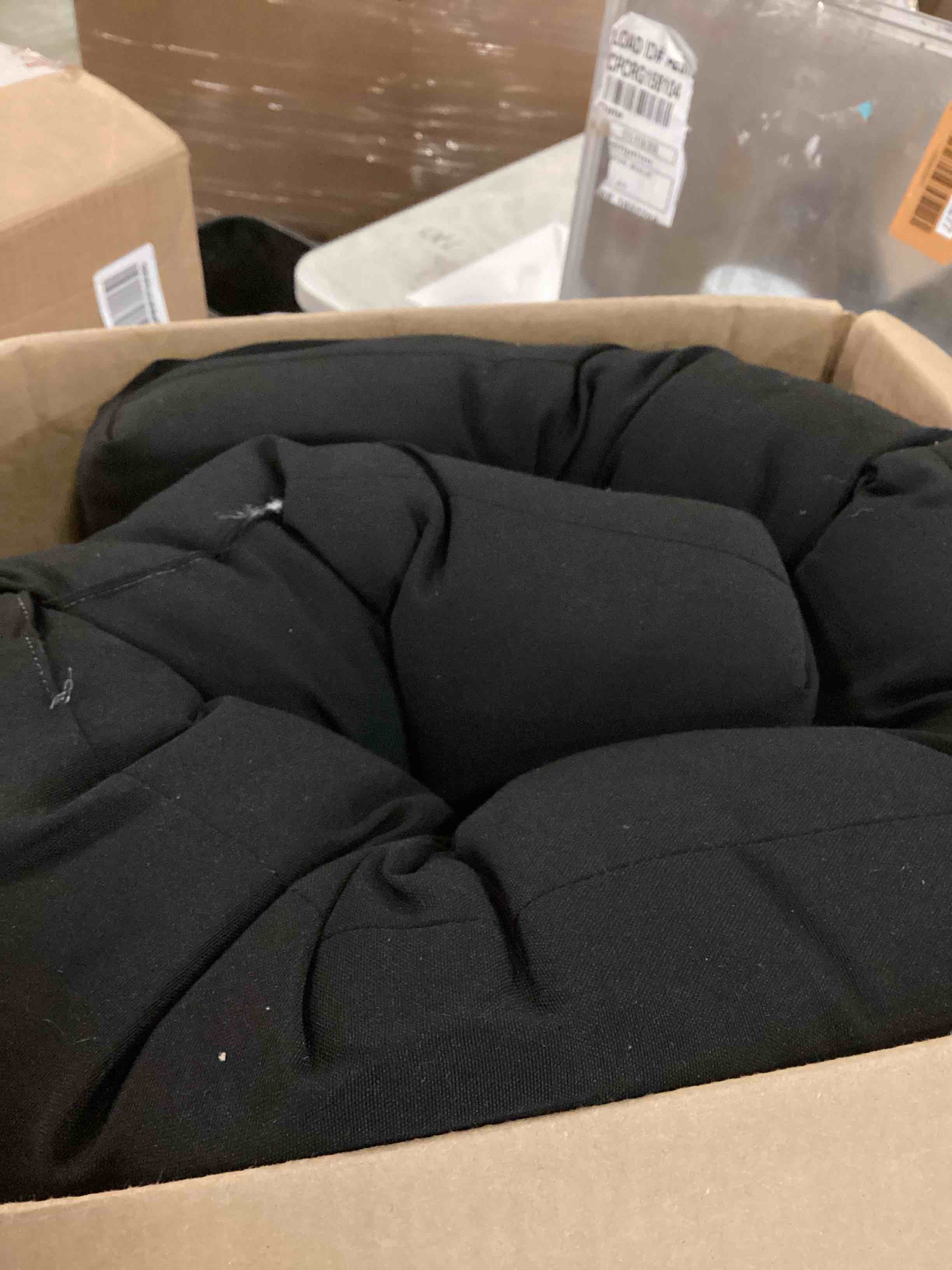 https://s3.amazonaws.com/lotting-images-prod/bidfta/GRN6261115_1713182585672.jpeg