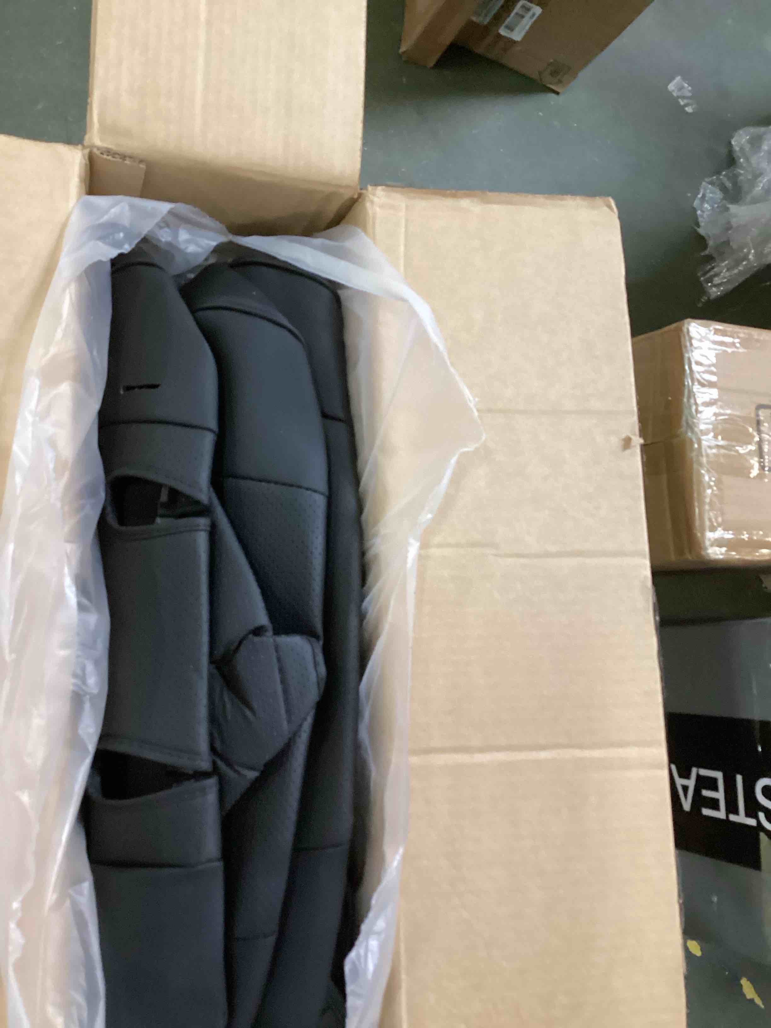 https://s3.amazonaws.com/lotting-images-prod/bidfta/GRN6261177_1713192473288.jpeg