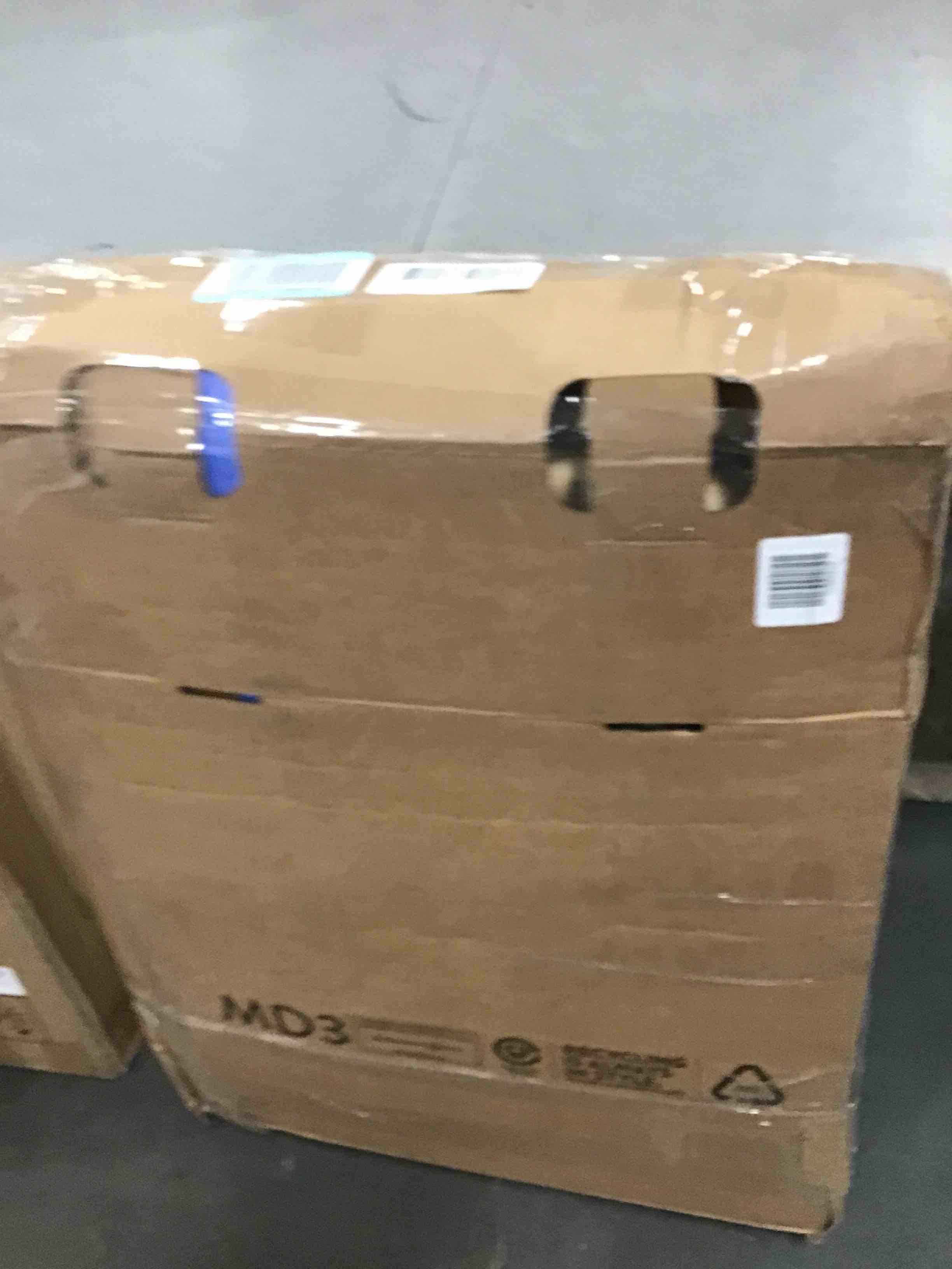 https://s3.amazonaws.com/lotting-images-prod/bidfta/GRN6262416_1712760264541.jpeg