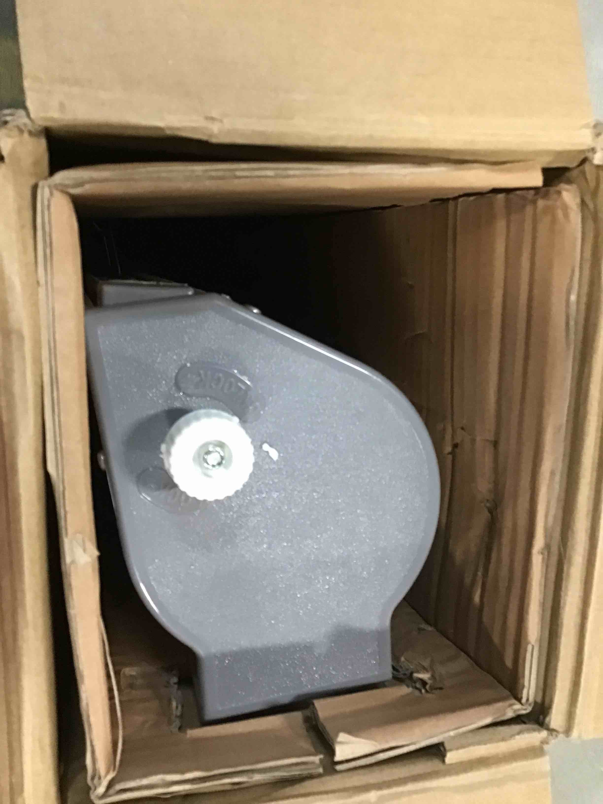 https://s3.amazonaws.com/lotting-images-prod/bidfta/GRN6262836_1712849496113.jpeg