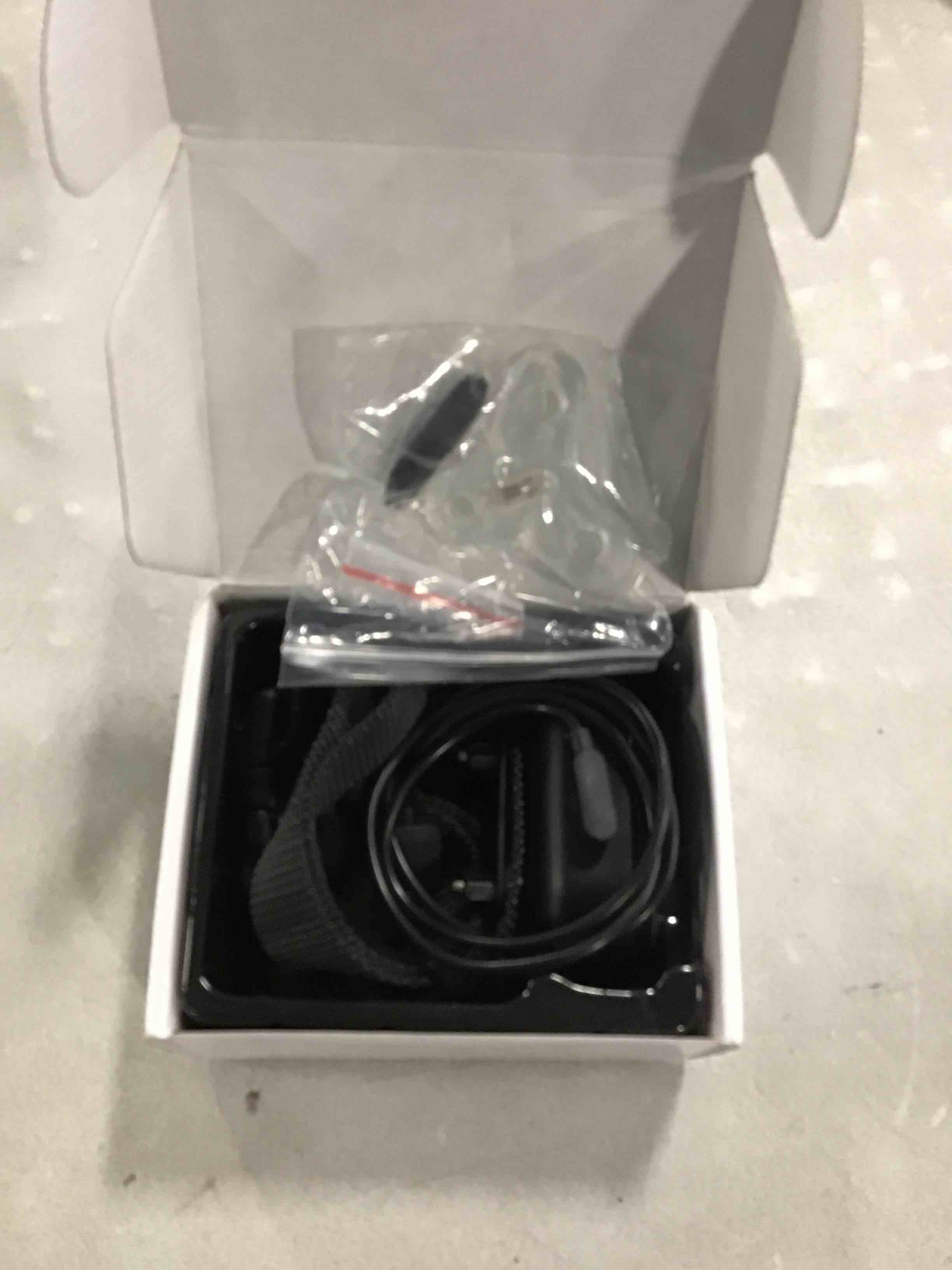 https://s3.amazonaws.com/lotting-images-prod/bidfta/GRN6263132_1712346562586.jpeg