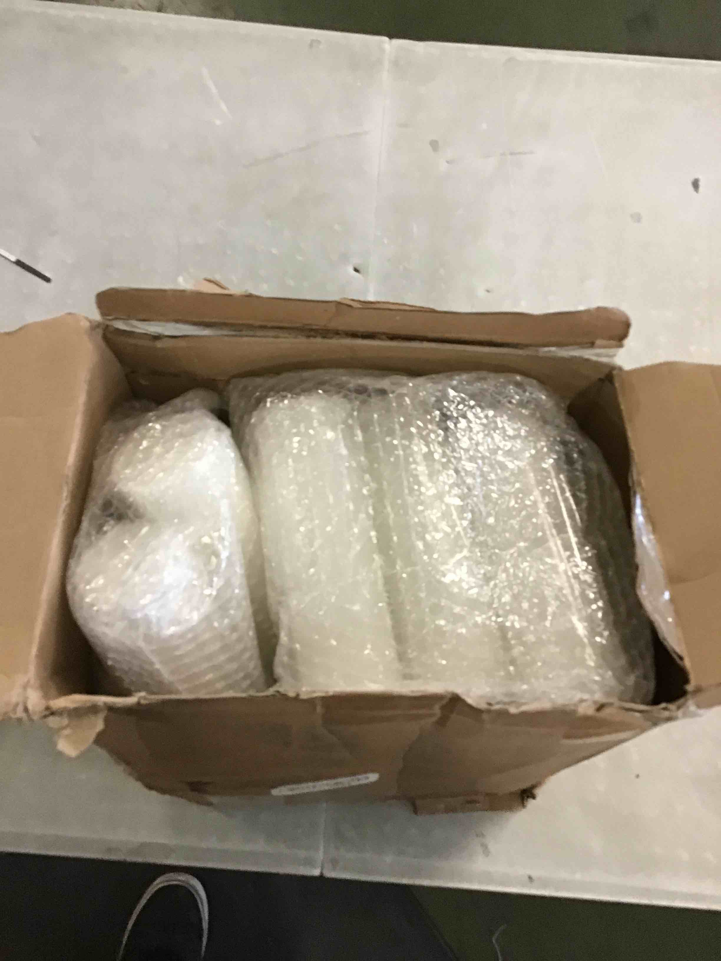 https://s3.amazonaws.com/lotting-images-prod/bidfta/GRN6263808_1713274544138.jpeg