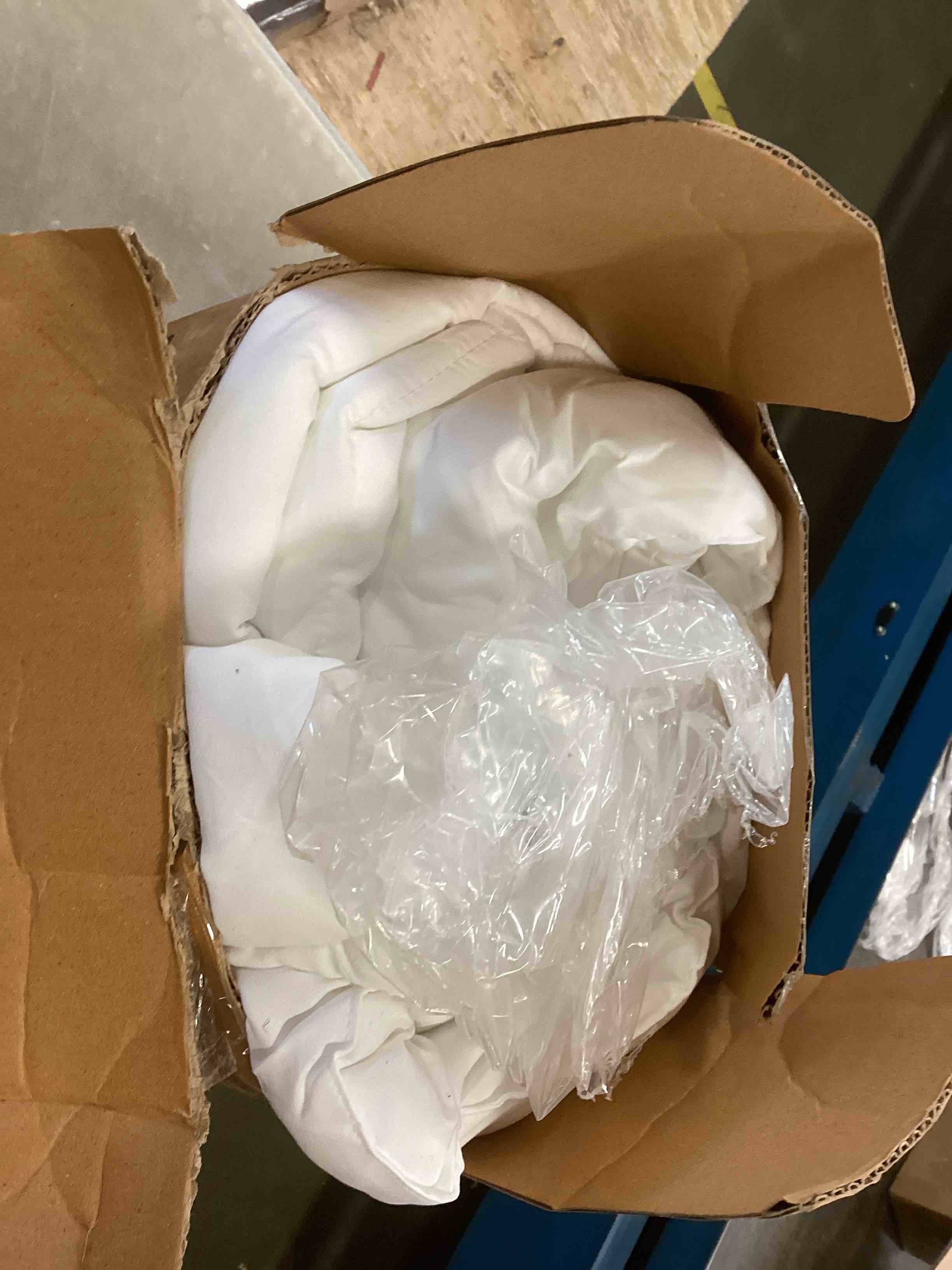 https://s3.amazonaws.com/lotting-images-prod/bidfta/GRN6264590_1712417167183.jpeg