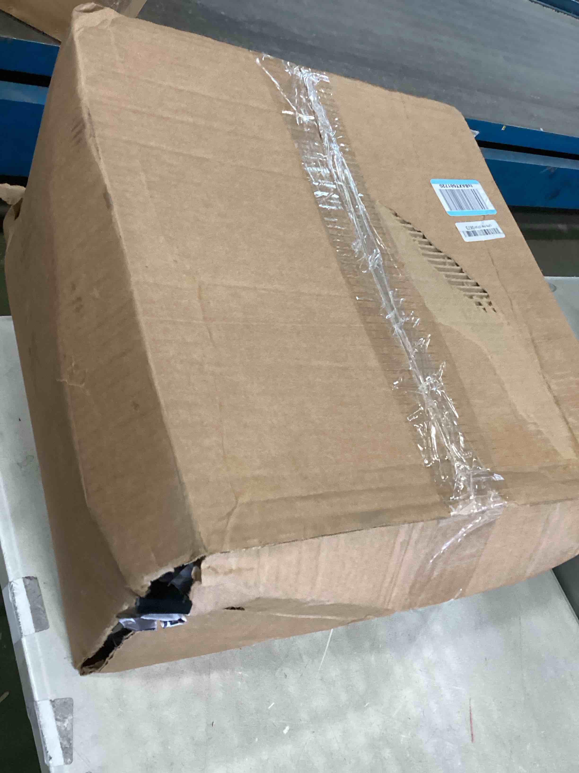 https://s3.amazonaws.com/lotting-images-prod/bidfta/GRN6264897_1712513908928.jpeg