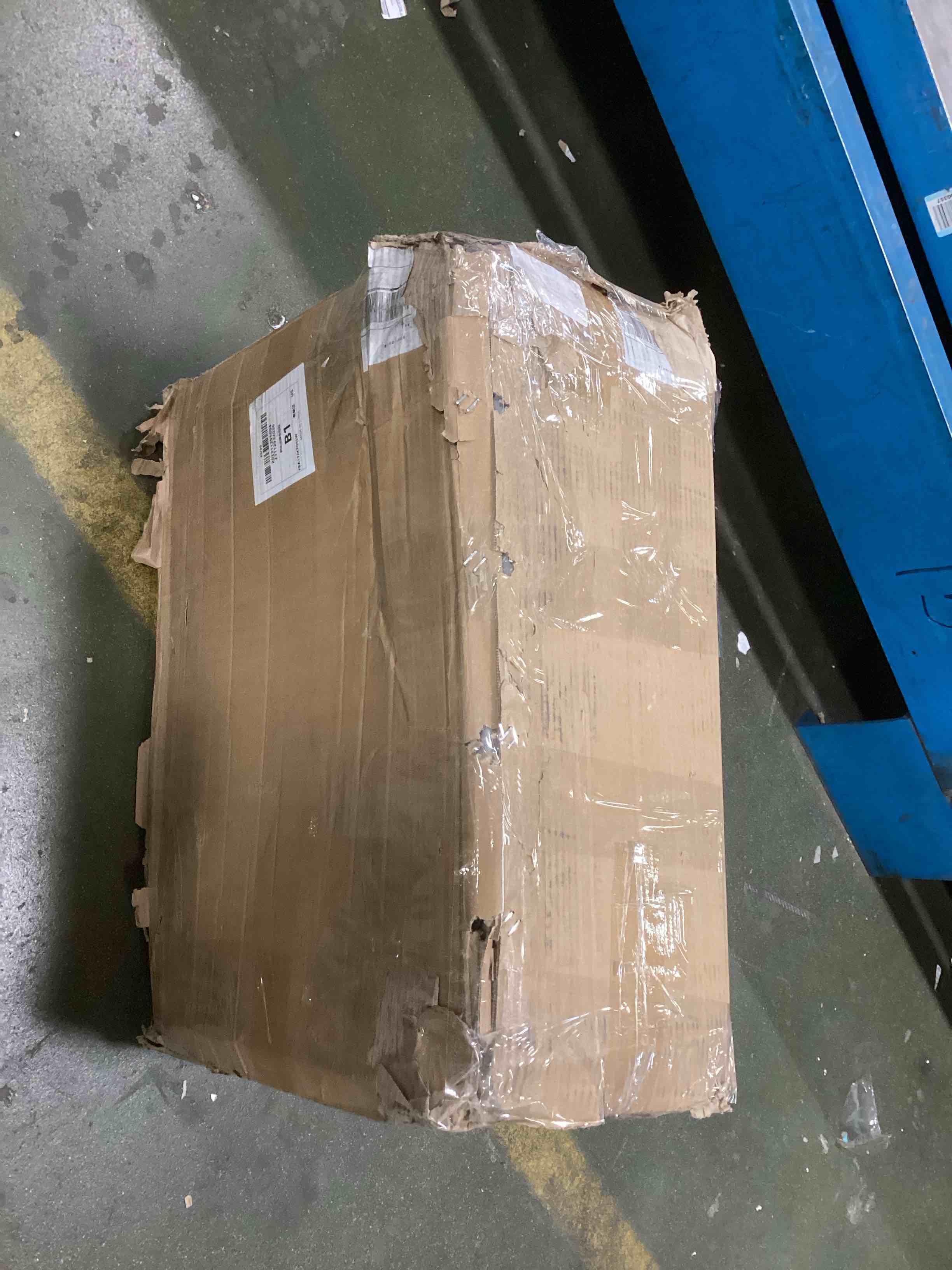 https://s3.amazonaws.com/lotting-images-prod/bidfta/GRN6265209_1712754008139.jpeg