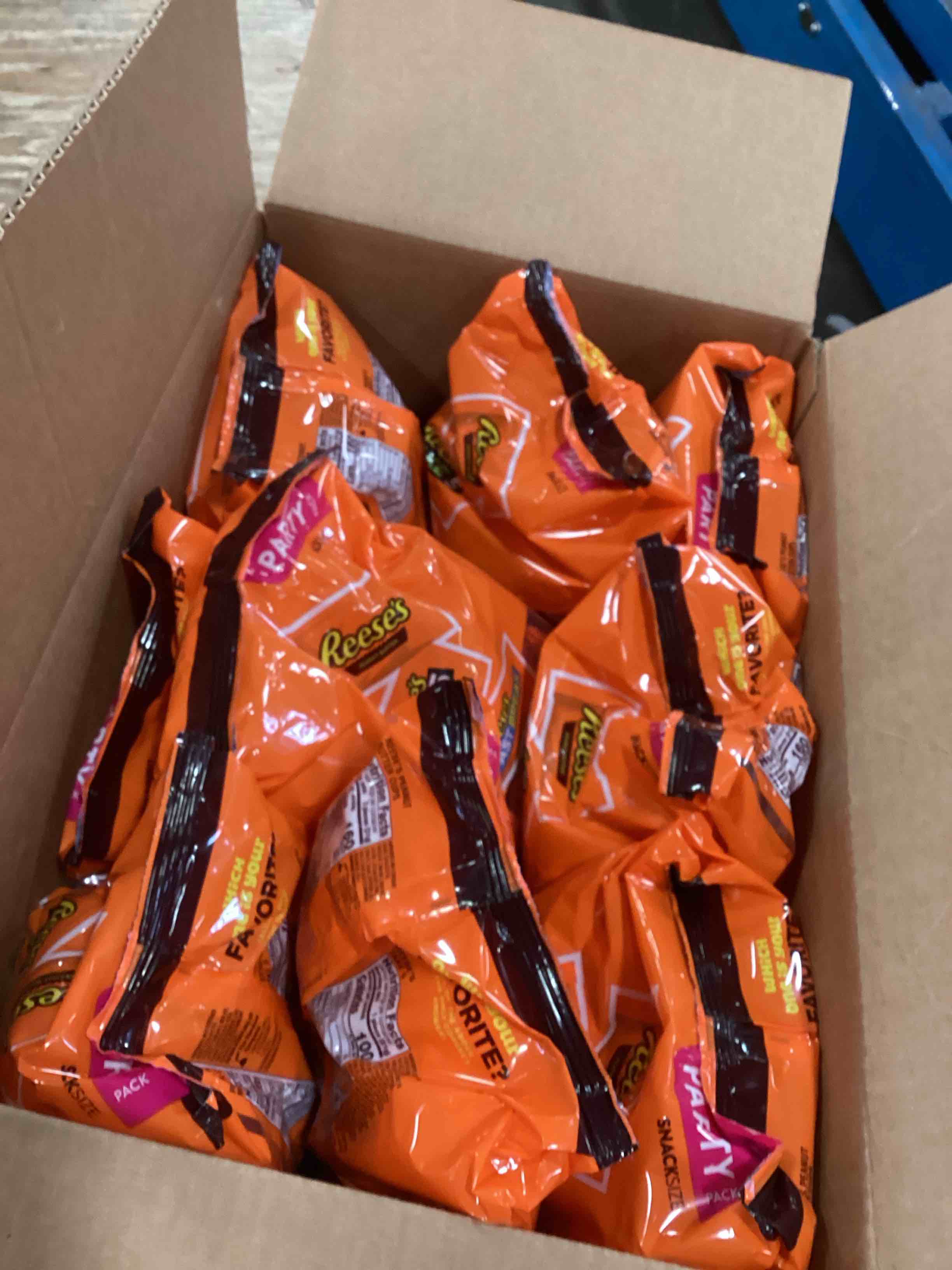 https://s3.amazonaws.com/lotting-images-prod/bidfta/GRN6265800_1712934971888.jpeg